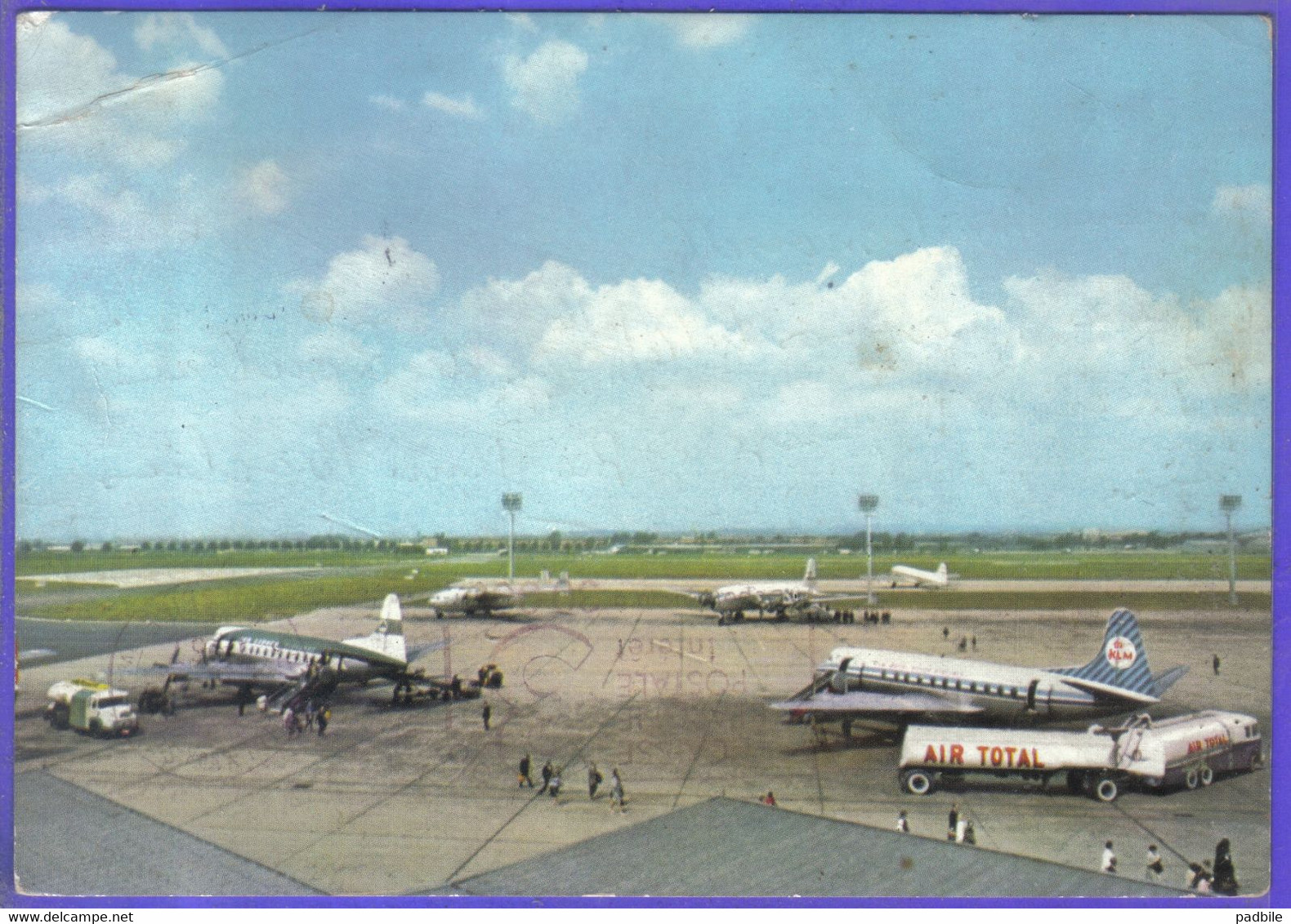 Carte Postale 75. Paris  Aéroport  Avions Camion Citerne Air Total  Très Beau Plan - Aéroports De Paris