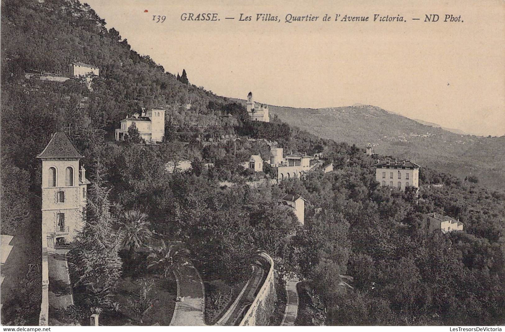 CPA - 06 - GRASSE - LES VILLAS - Quartier De L'avenue Victoriat - ND - Grasse