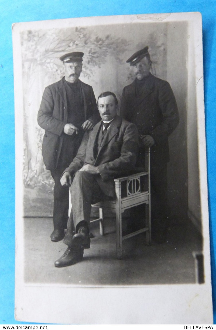 Vlissingen Familie Maas Aan Camiel Braeke Sas Van Gent Bloemfabriek 24-05-1918 Fotokaart RPPC - Passagiersschepen