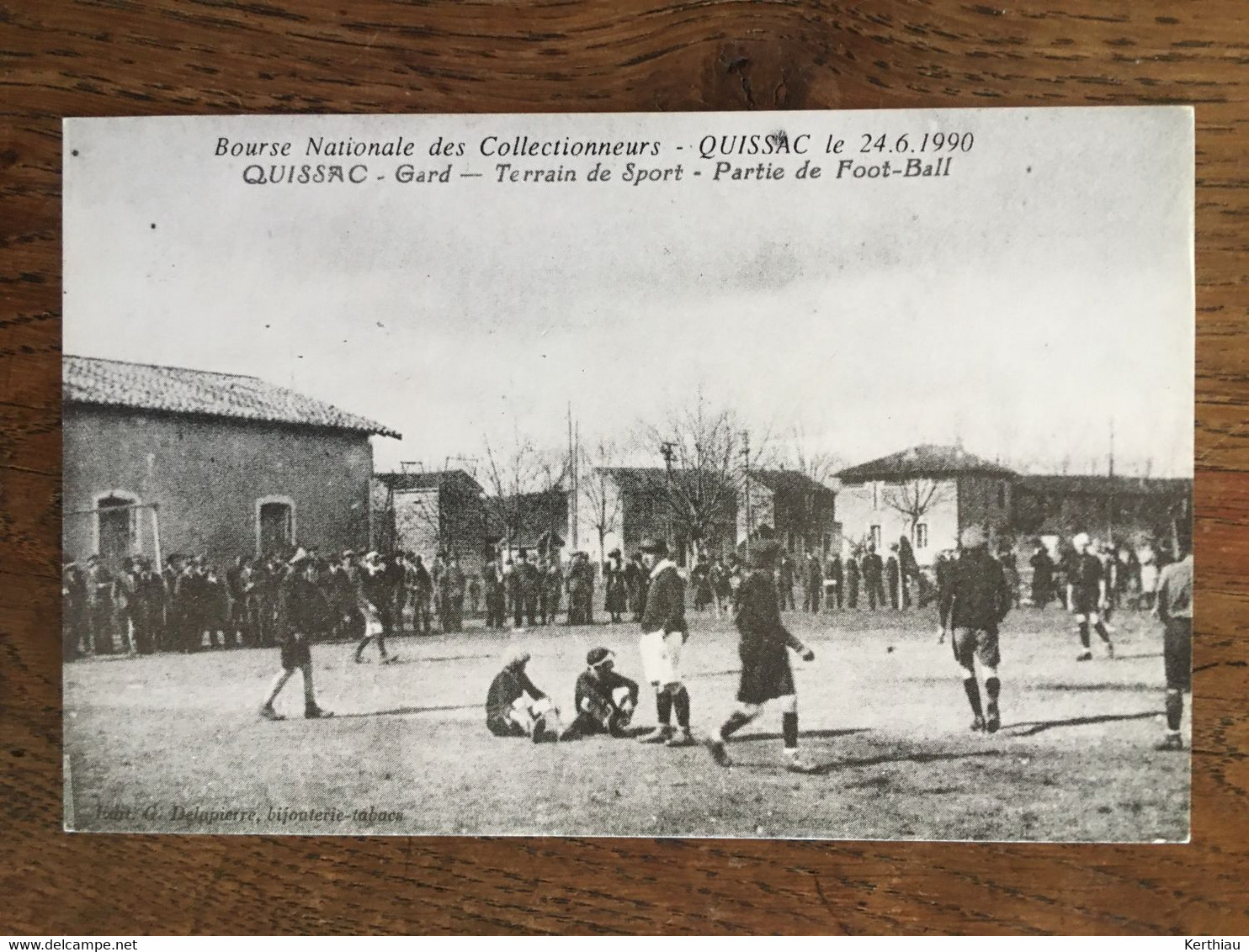 Le Vigan - 6 CPA et 1 reproduction: vue panoramique; vue générale; les écluses; Monument aux morts.