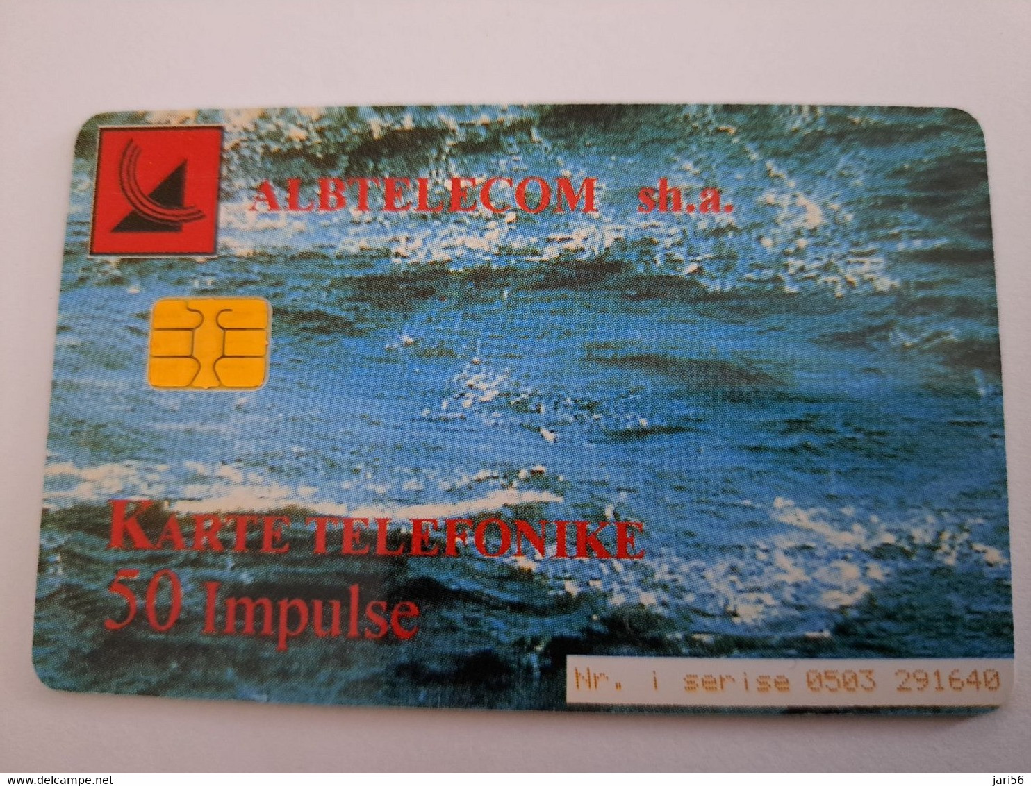 ALBANIA TELEKOMI SHQIPTAR  50 UNITS CHIPCARD / SEA WAVE   /  **11137** - Albanien