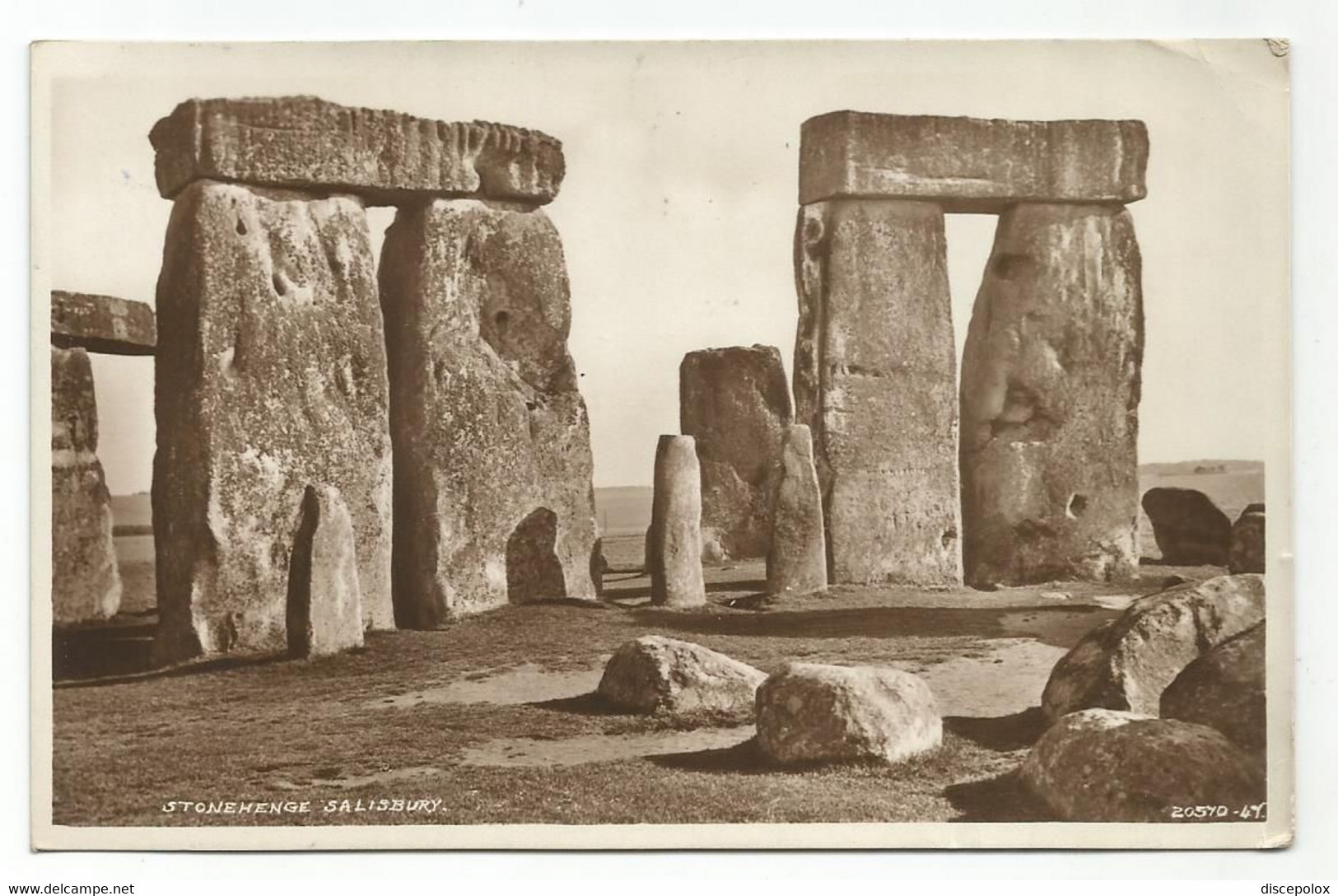 AC2217 Prehistoric Wiltshire - Stonehenge - Silbury Hill / Viaggiata 1957 - Salisbury