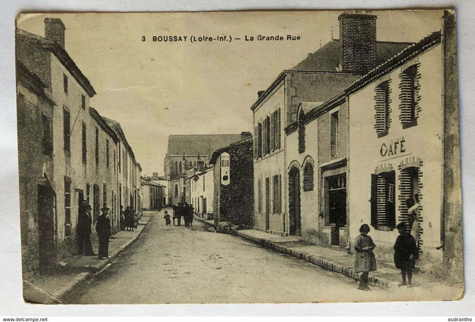 CPA 44 BOUSSAY La Grande Rue Animée Personnages Café - Boussay