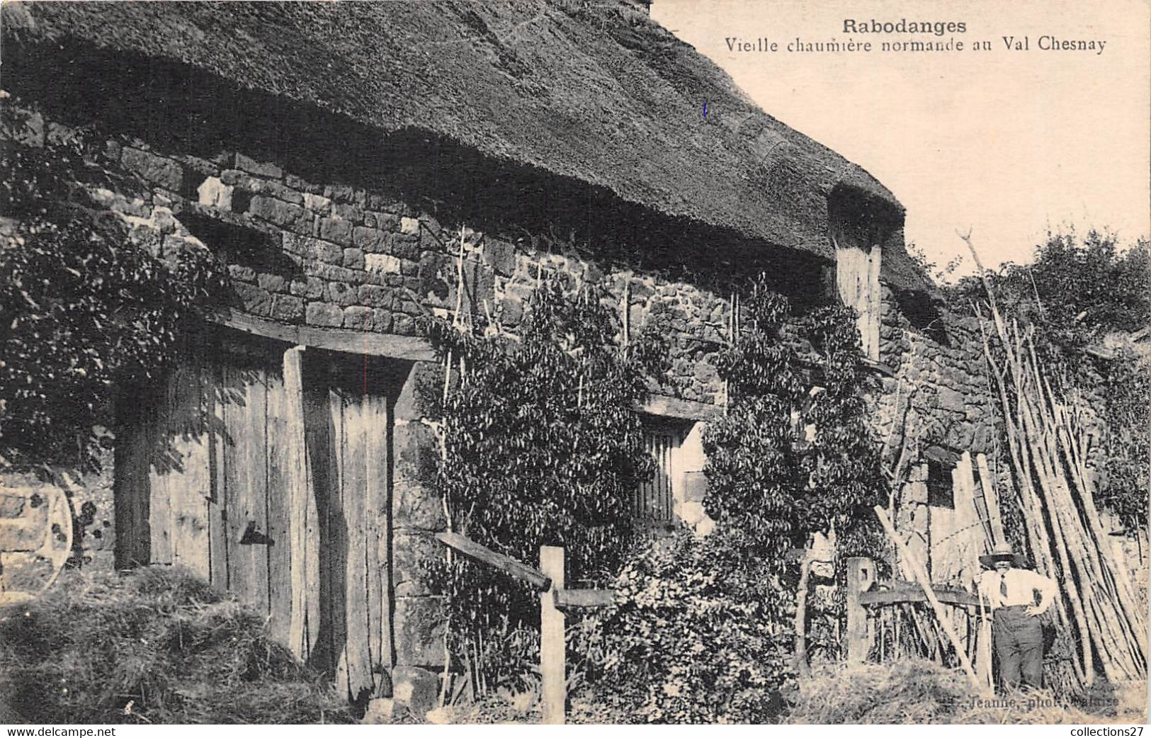 61-PUTANGES- RABODANGES- VIEILLE CHAUMIERE NORMANDE AU VAL CHESNAY - Putanges