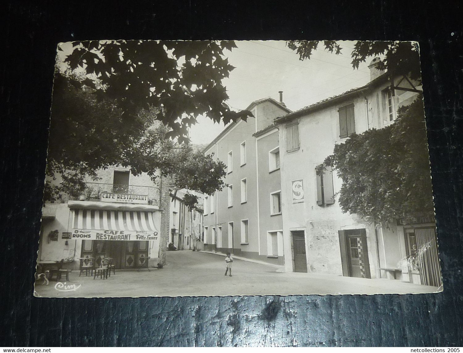 NOTRE-DAME-DE-ROUVIERE - LA PLACE - CAFE RESTAURANT DUCROS - 30 GARD (DOC-F) - Notre-Dame-de-la-Rouvière