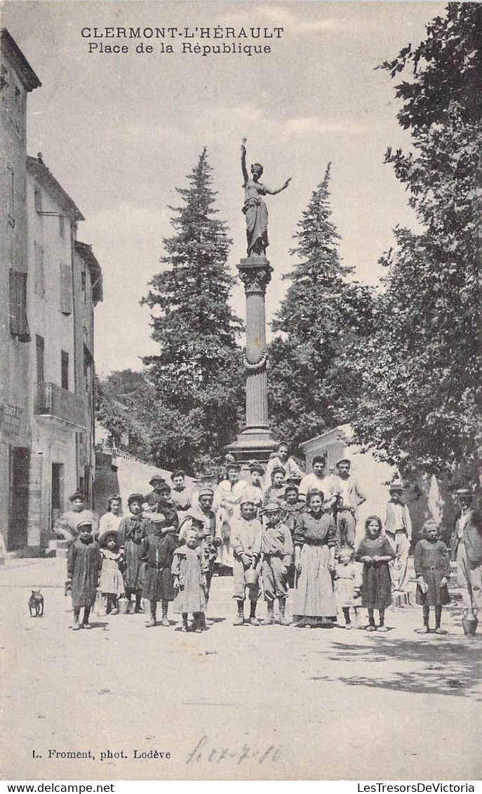 CPA France - Clermont L Hérault - Place De La République - Animée - Statue - Oblitérée Pepinster 1910 - Clermont L'Hérault