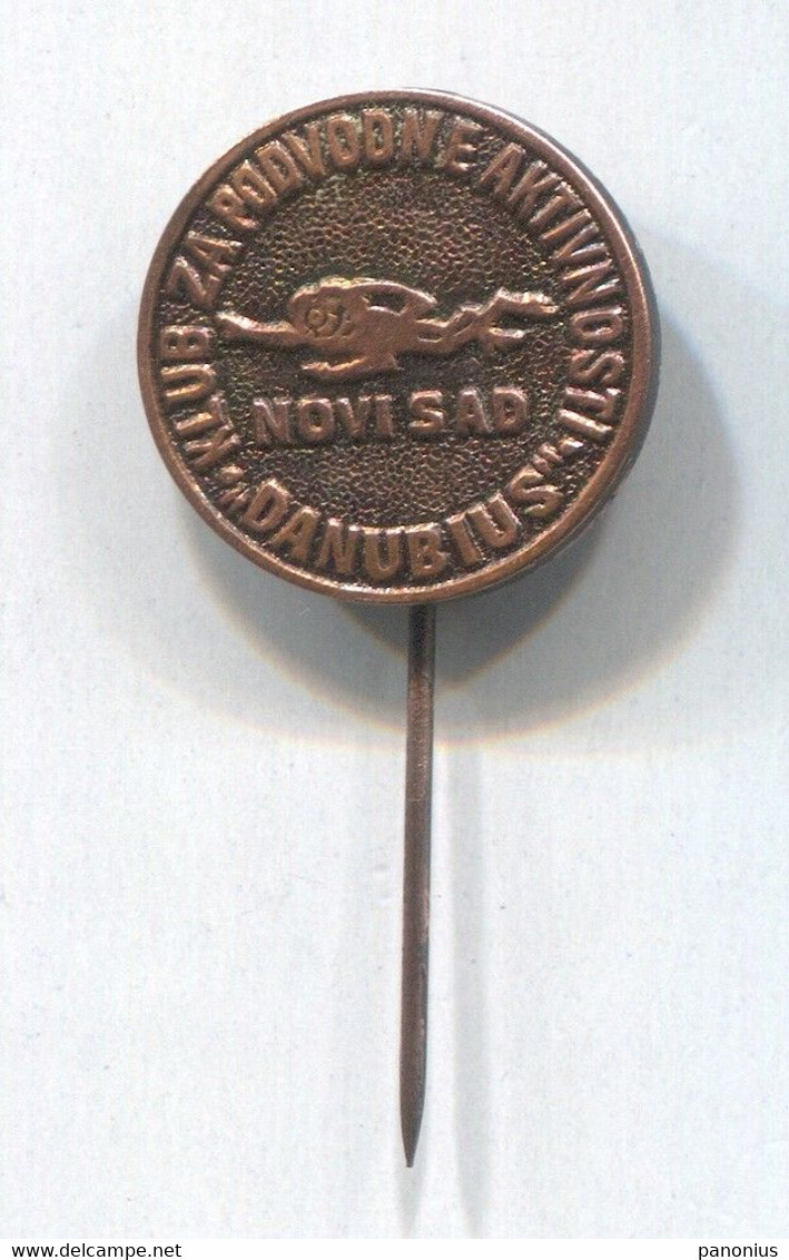 Diving Underwater Activities - Club DANUBIUS Novi Sad Serbia, Vintage Pin Badge Abzeichen - Plongée