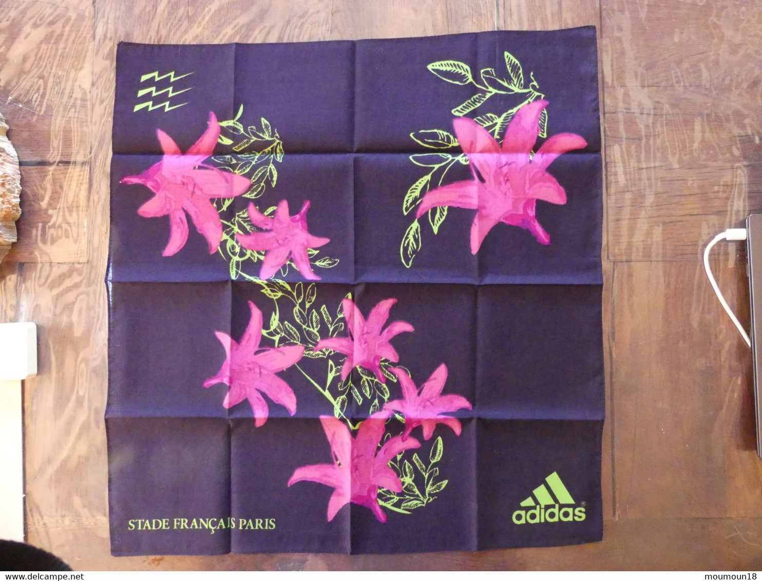 Foulard Tour De Cou Rugby Stade Français Paris Concept Store Adidas - Rugby