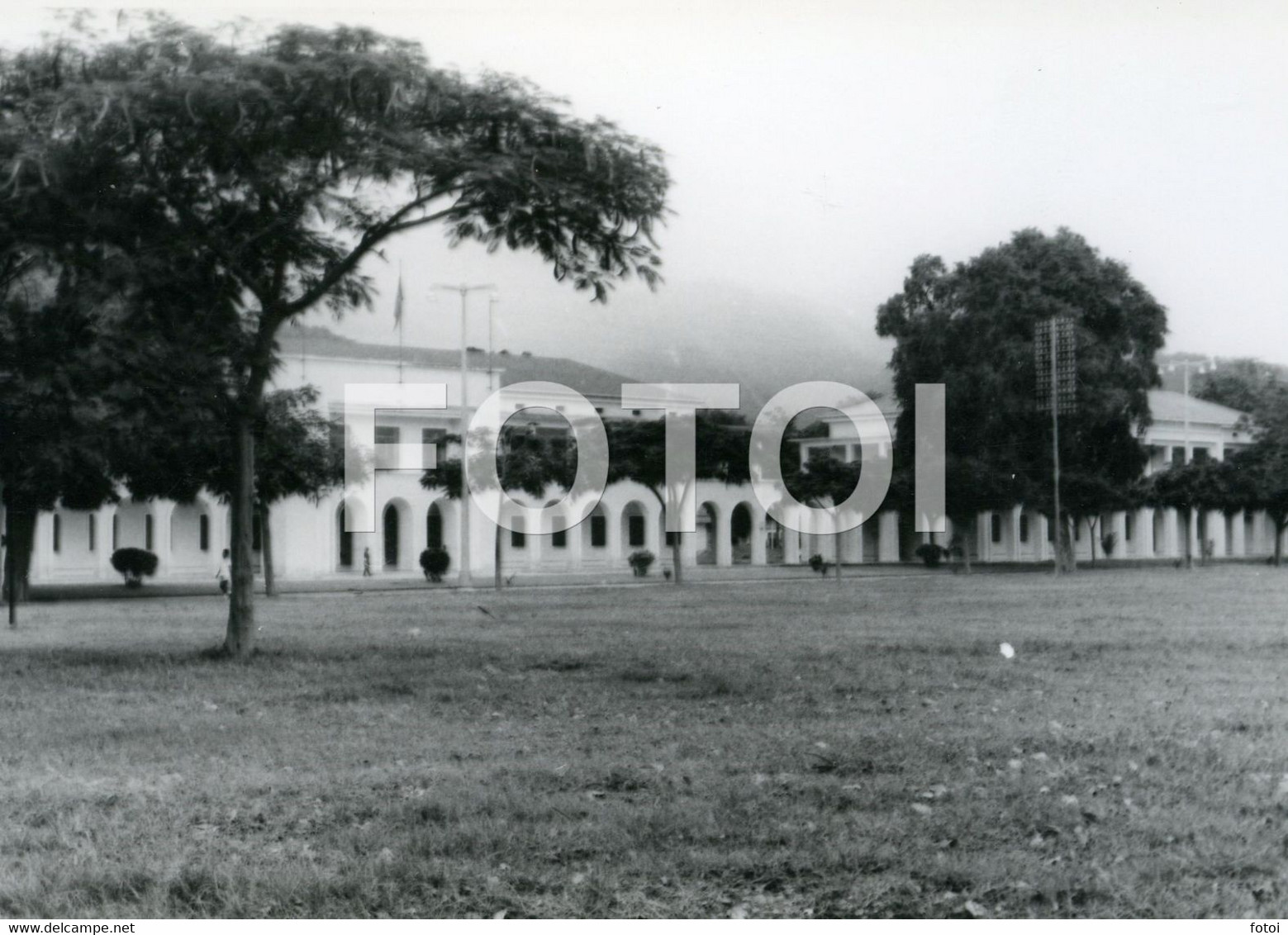 REAL PHOTO FOTO POSTCARD PALACE DILI TIMOR LESTE ASIA POSTAL CARTE POSTALE - Timor Oriental