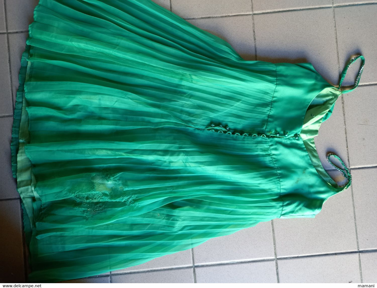 Robe  verte vintage nylon à detourner