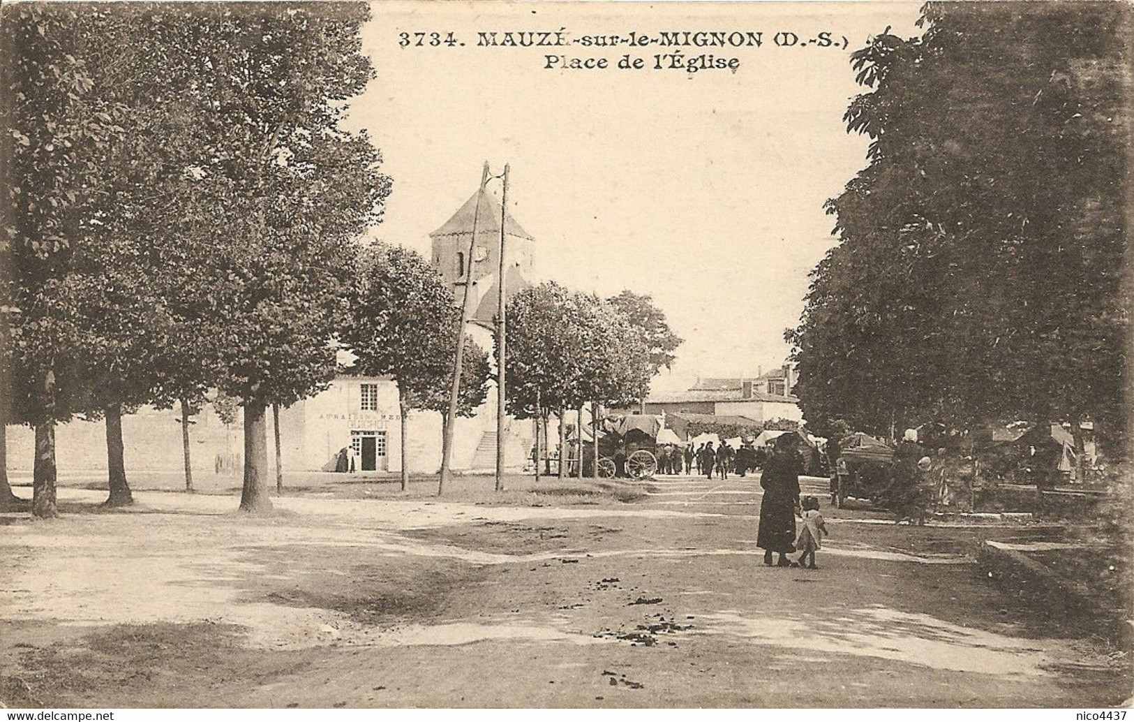 Cpa Mauzé Sur Mignon Place De L'eglise - Mauze Sur Le Mignon