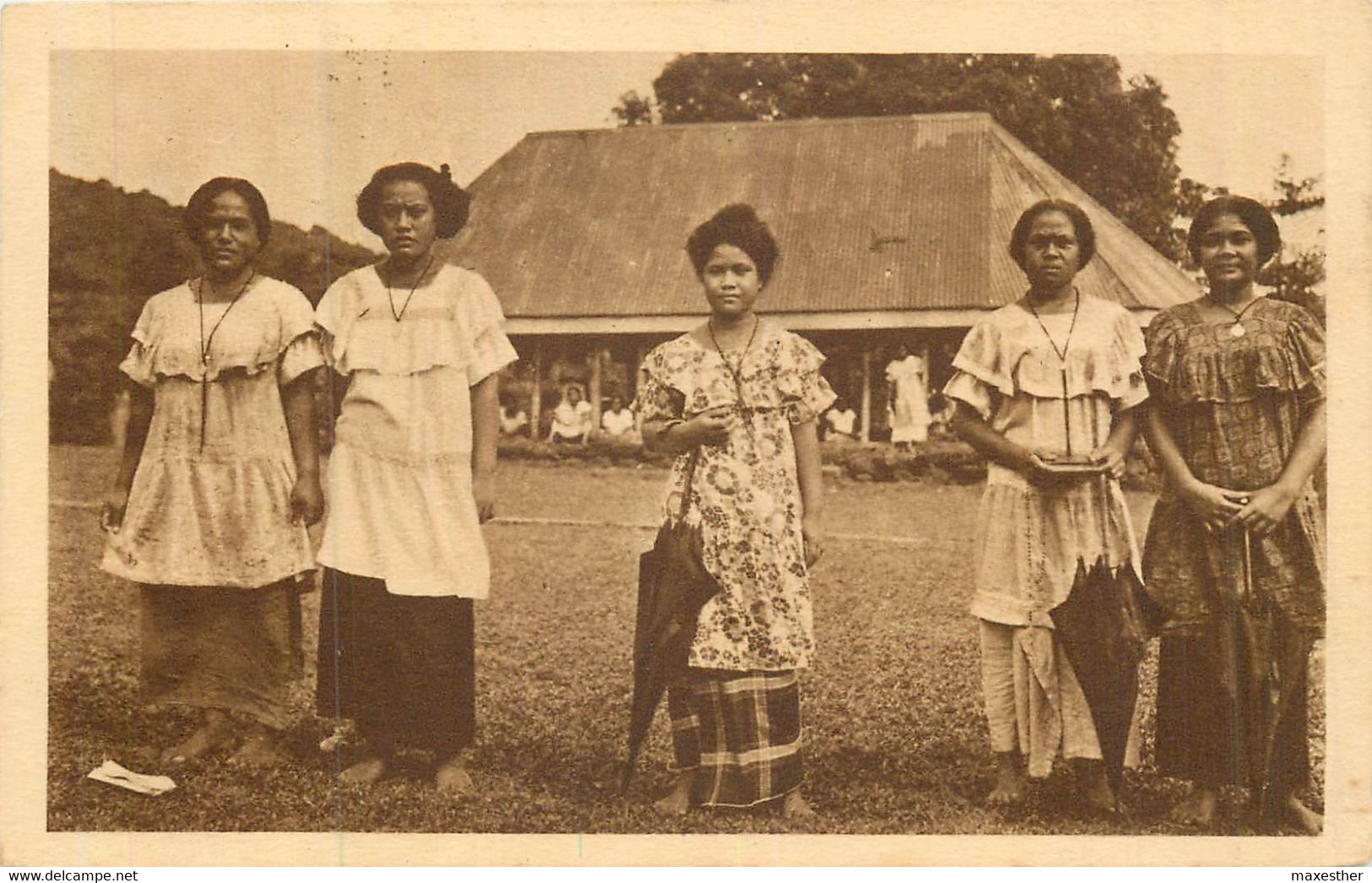 SAMOA Jeunes élèves Des Sœurs D'Apia - Samoa