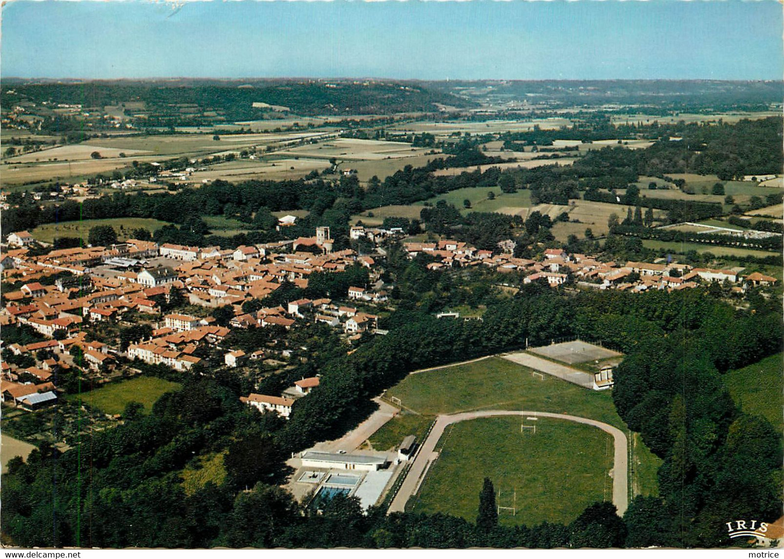 MAUBOURGET - Vue Aérienne, La Vile Et Le Parc Des Sport, Stade. - Maubourguet