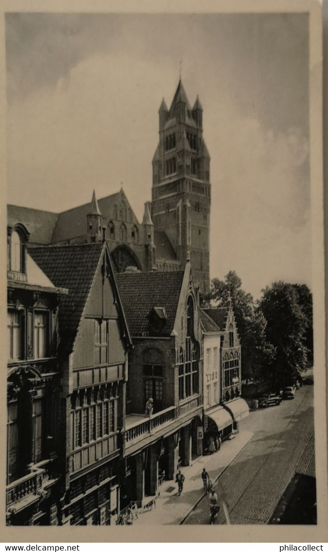 Brugge - Bruges  // St. Salvator's Hoofdkerk - Cathedrale St. Sauveur (niet Standaard Zicht) 19?? - Brugge