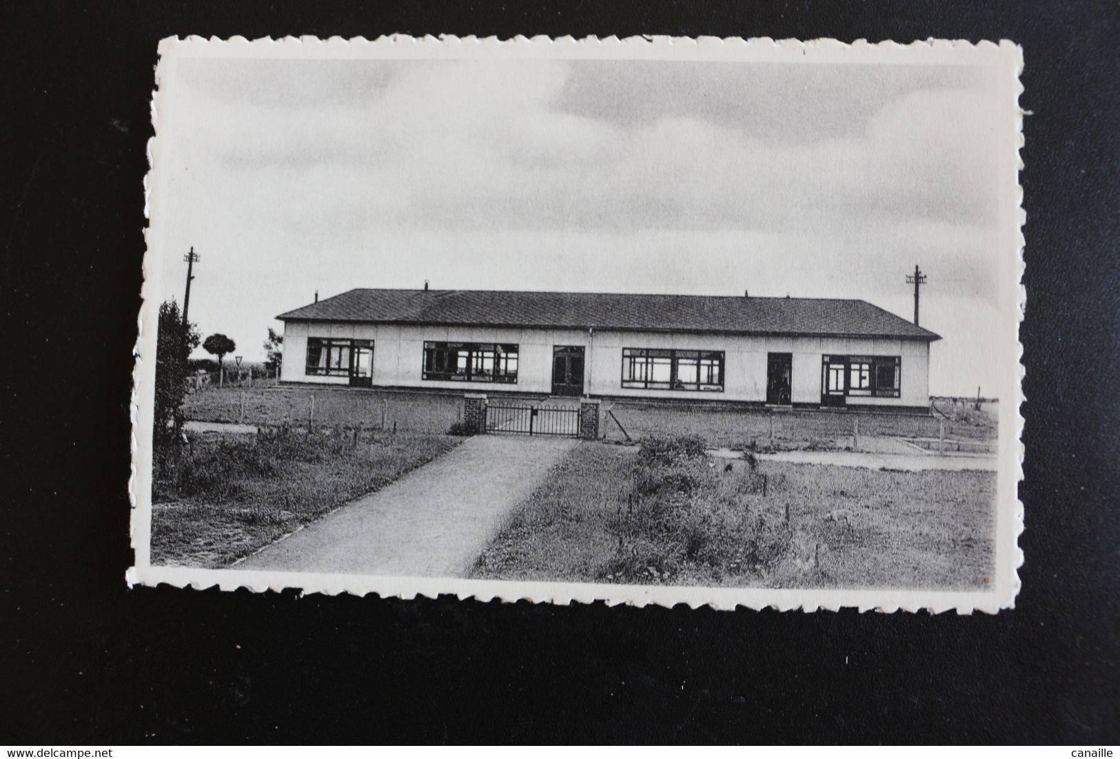 P-B 6 /   Hainaut  Farciennes  École Quartier Walnage / - Farciennes