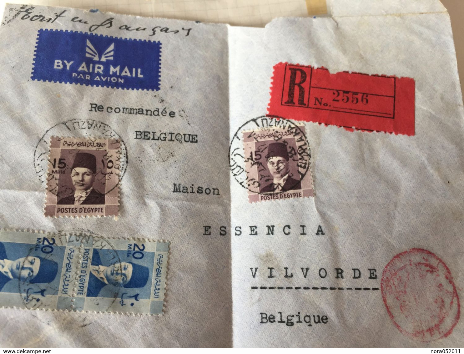 Lot de milliers de timbres classique du monde voir photos