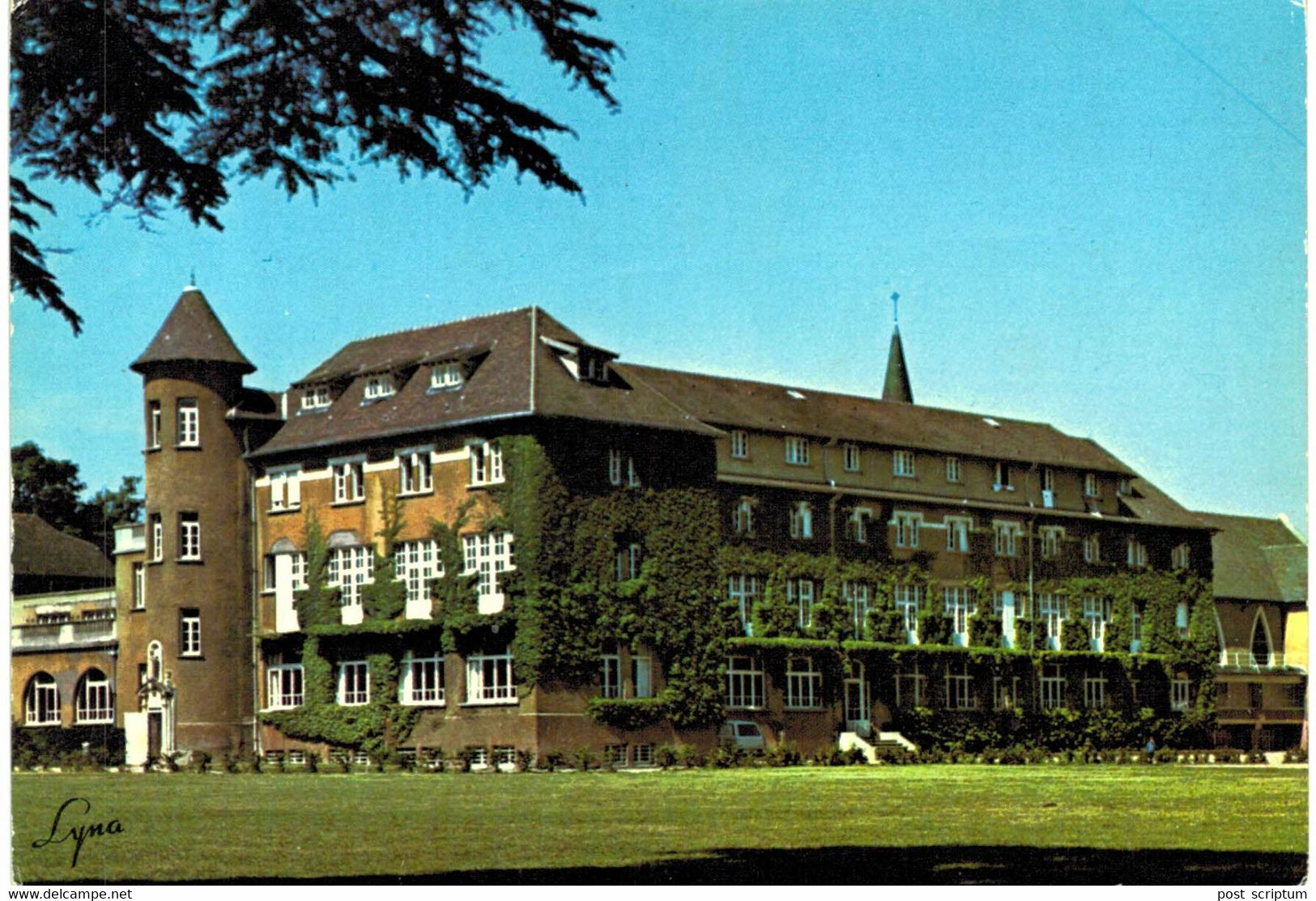 Verneuil Ecole Notre Dame - Verneuil Sur Seine