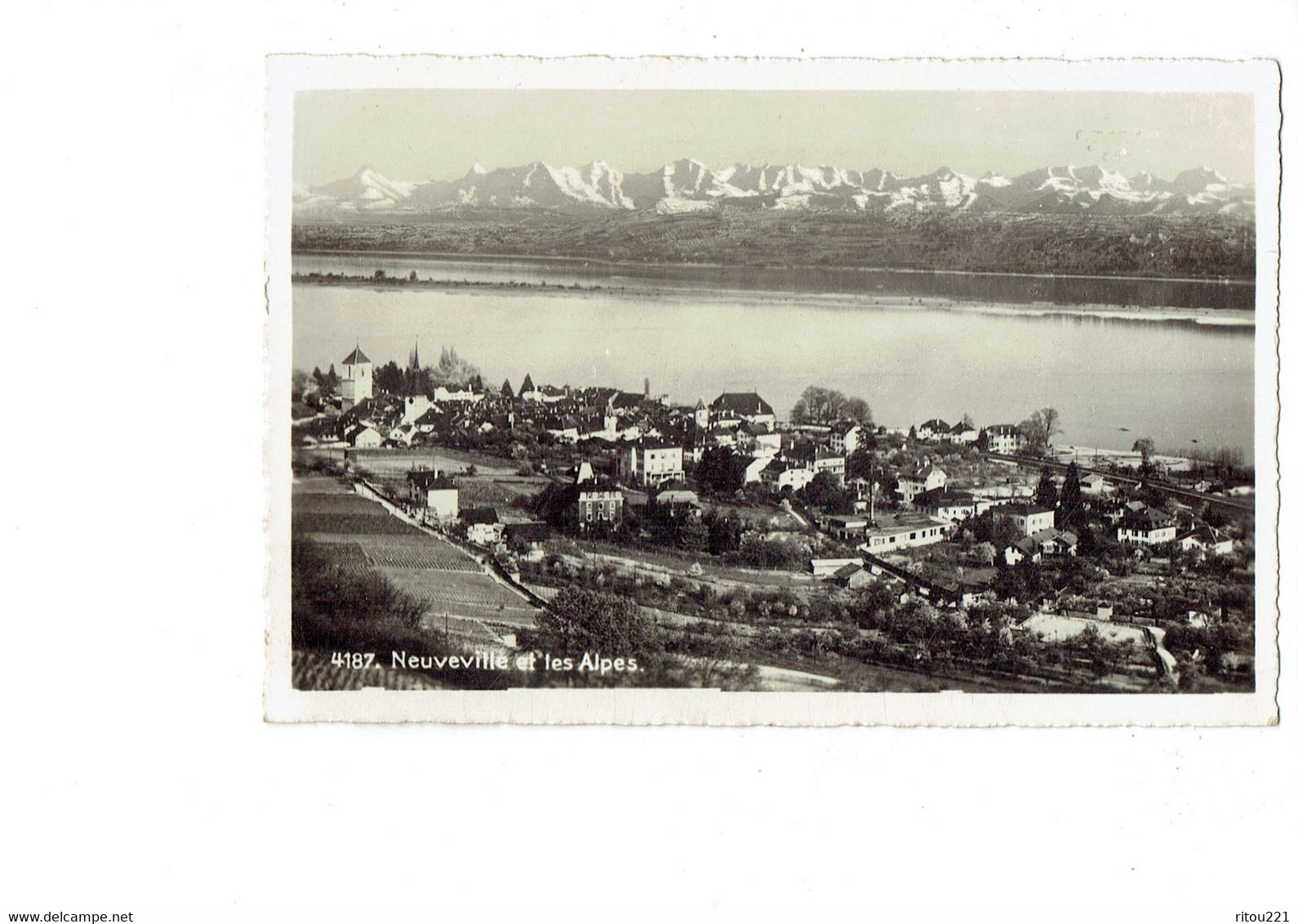 Cpm - La Neuveville Commune En Suisse - Les Alpes - N°4187 Sté Graphique - La Neuveville