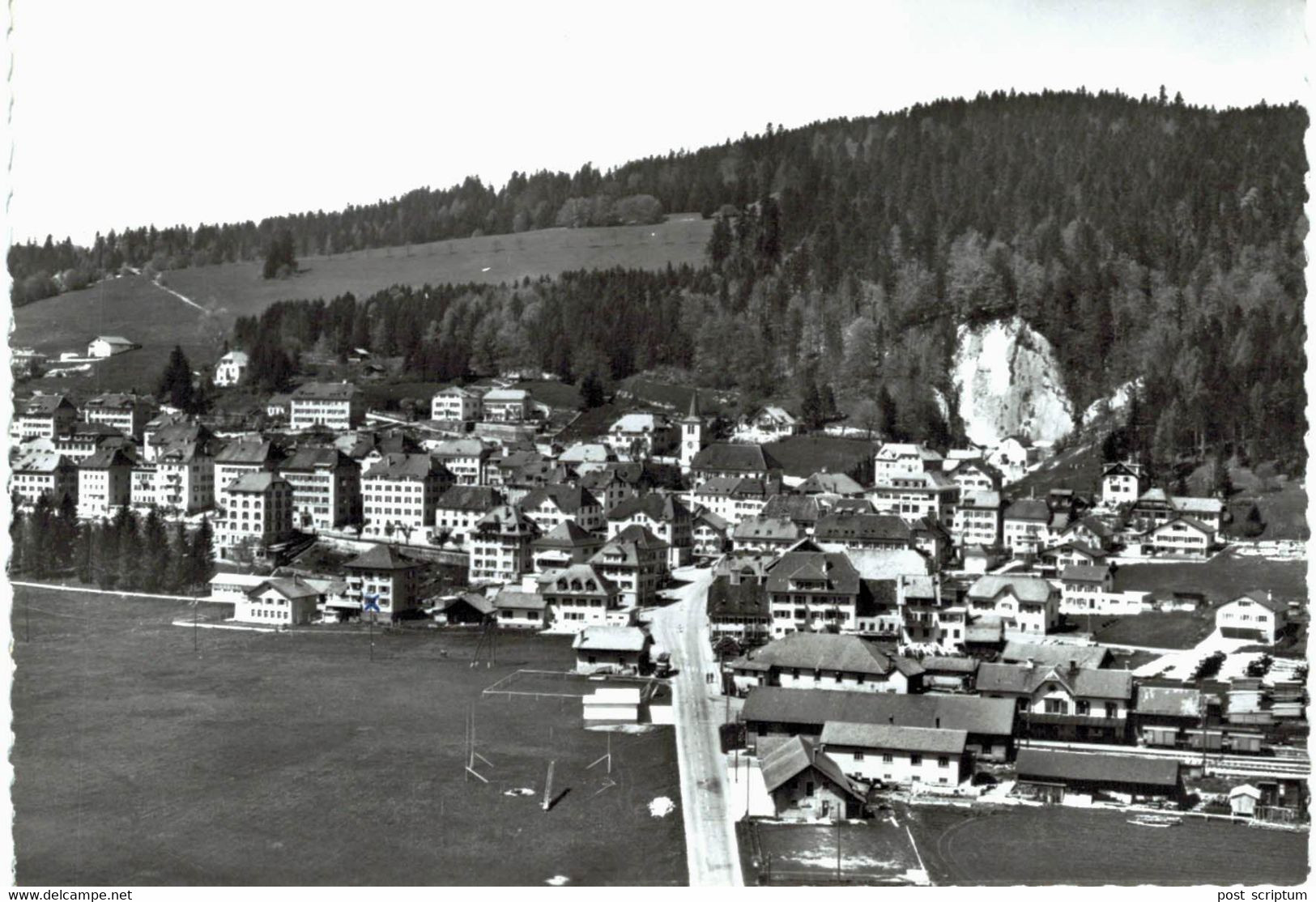 Suisse - Ponts De Martel  - En Avion... - Ponts-de-Martel