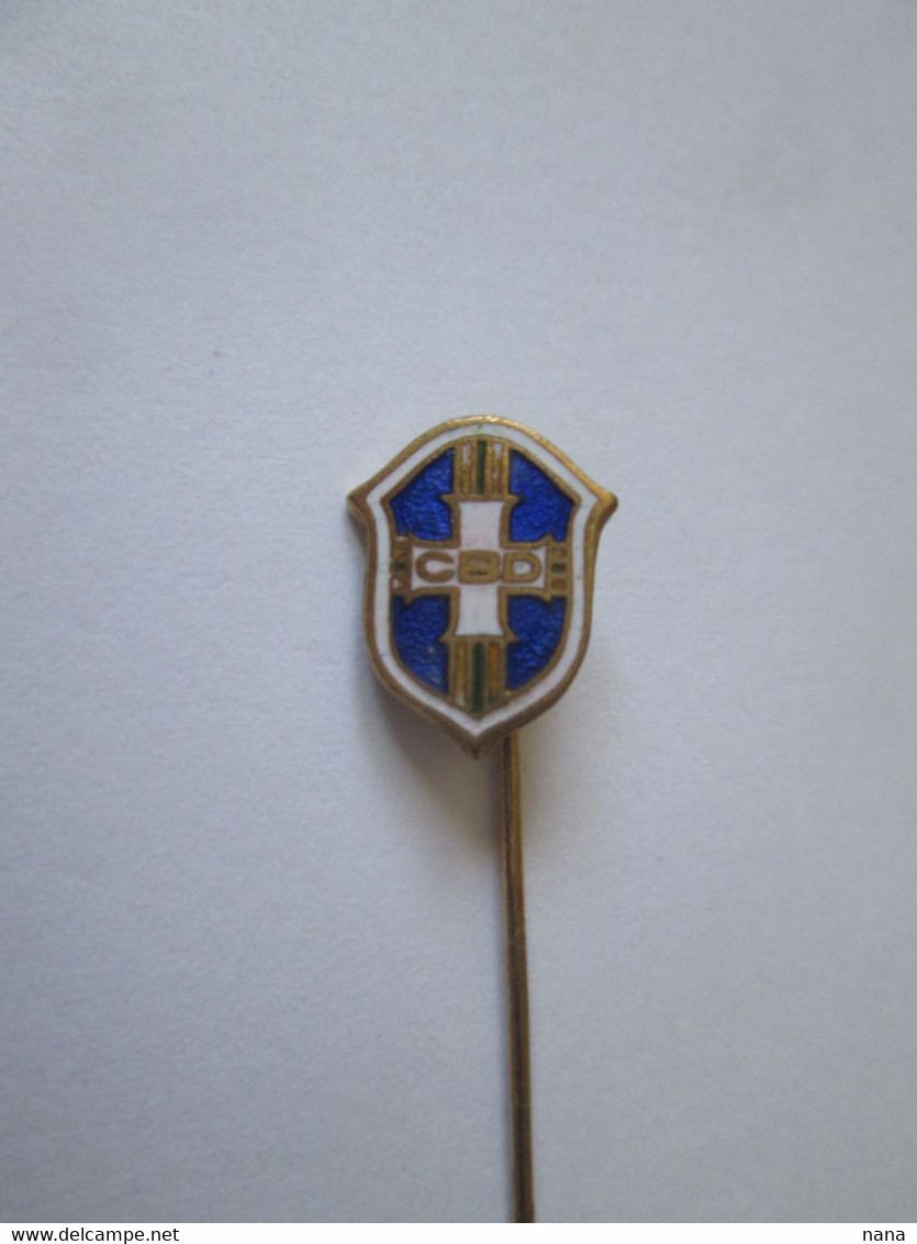 CBD Brazil Football Federation Logo Pin Badge 60s - Football