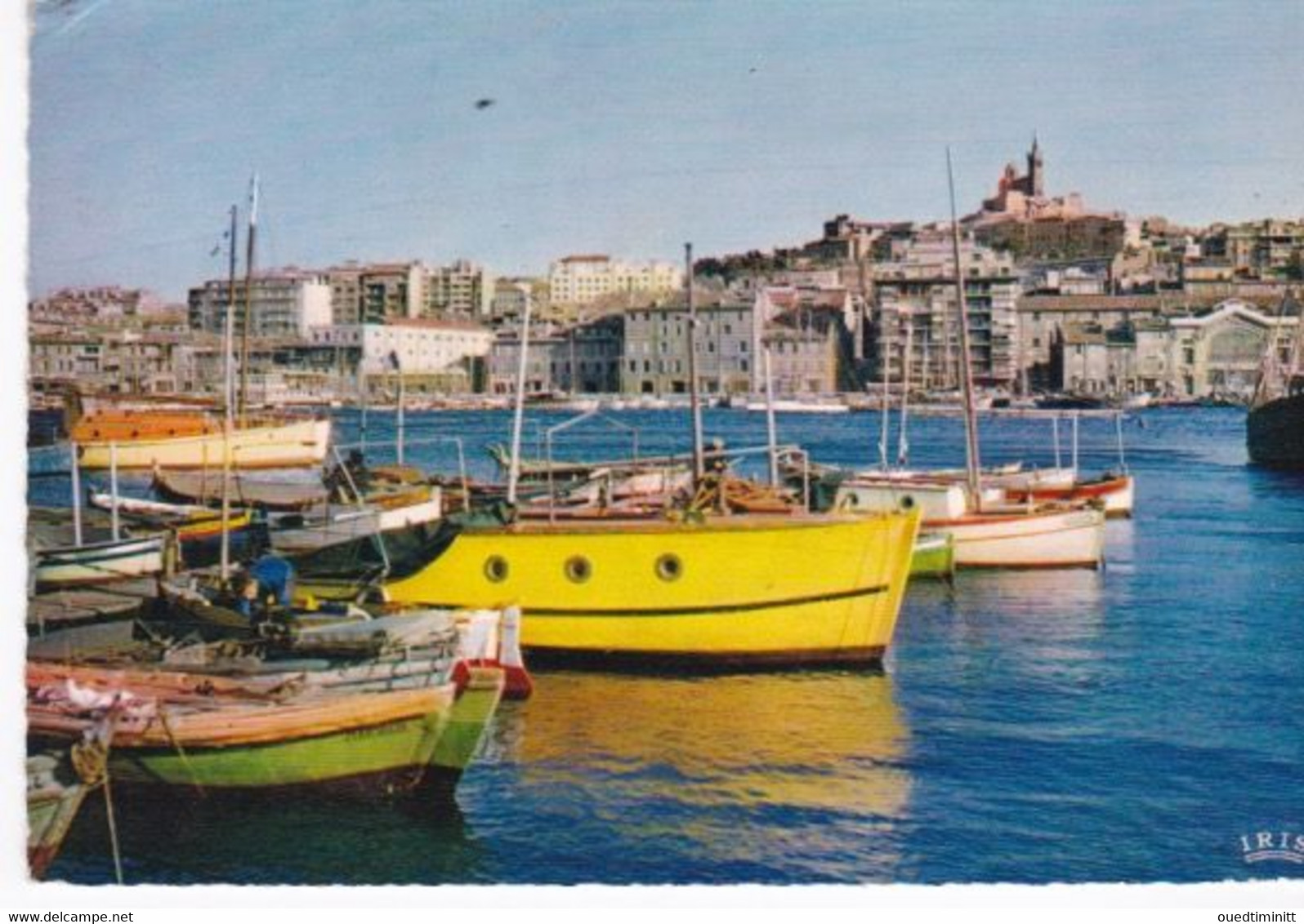 Cpsm Dentelée, Chalutiers Dans Le Vieux Port De Marseille. - Visvangst