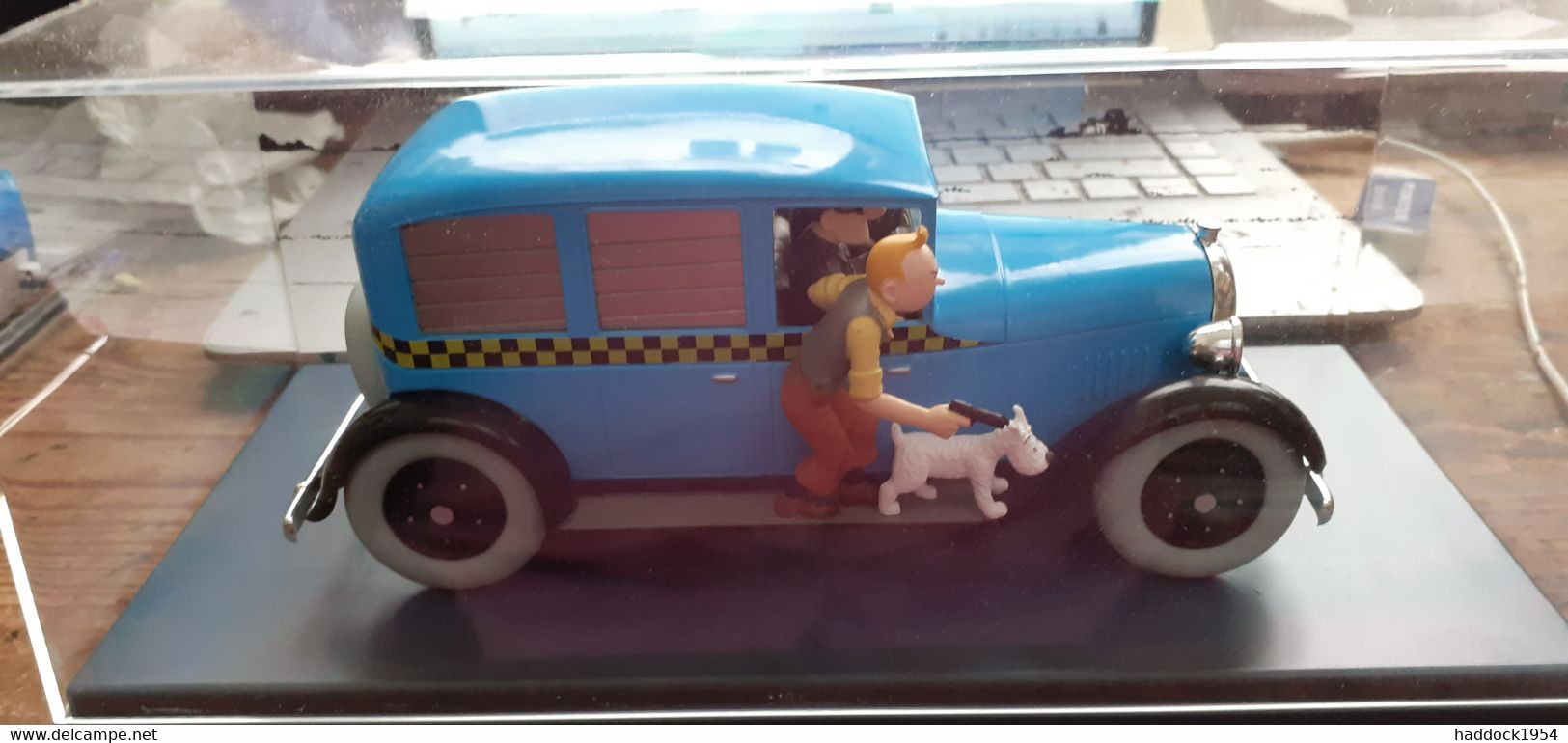 Le Taxi De Chicago TINTIN En Amérique HERGE Moulinsart - Beelden - Metaal