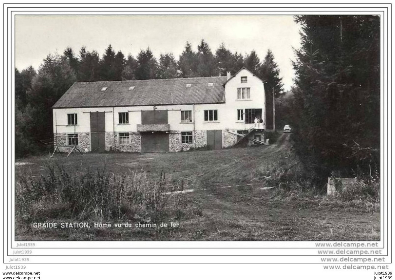 GRAIDE  Station . BIEVRE . PALISEUL . GEDINNE ..-- Hôme Vu Du Chemin De Fer . - Bievre