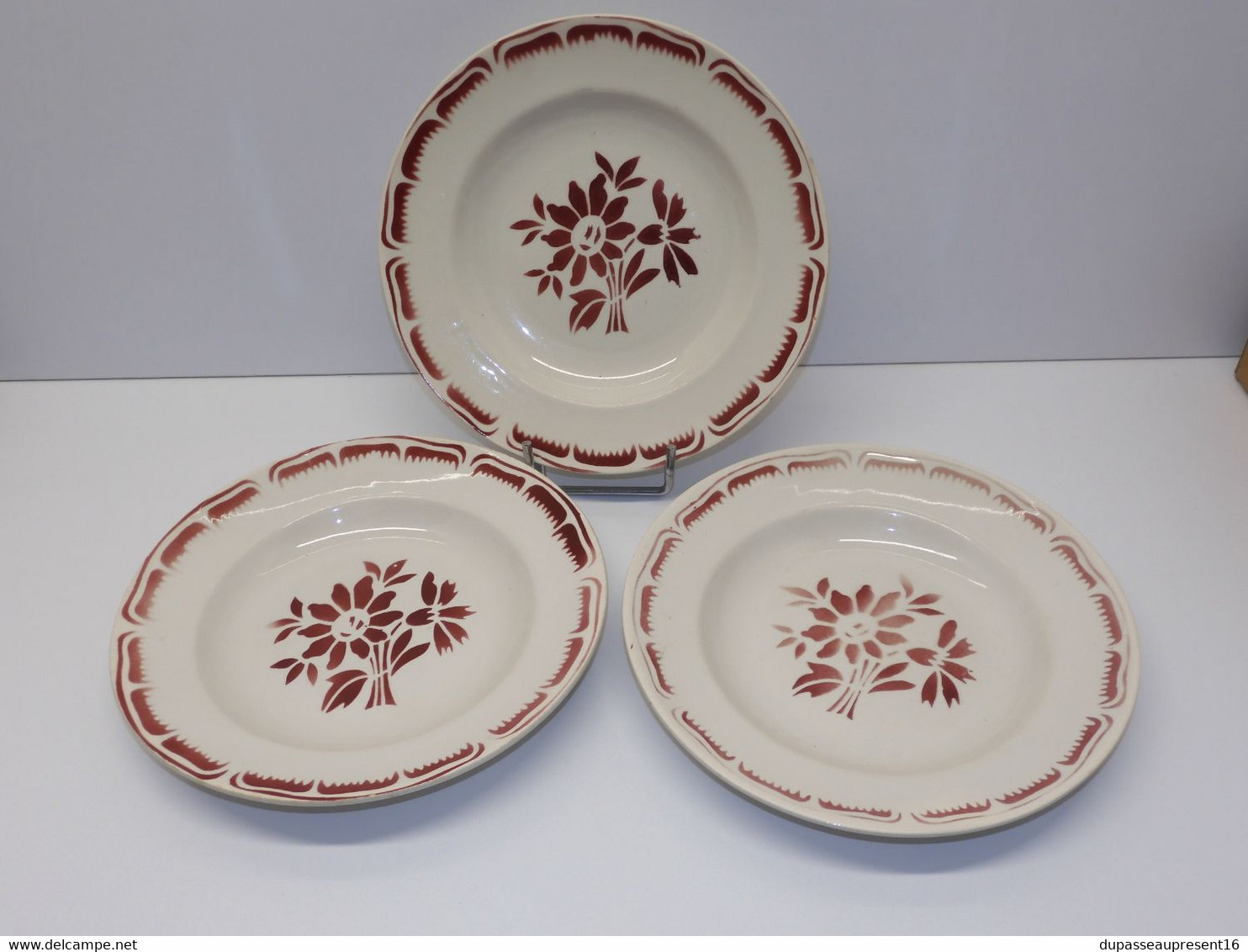 *3 ASSIETTES DEMI CREUSES MOULIN DES LOUPS Modèle THIBAULT COLLECTION TABLE  E - Orchies/Moulin Des Loups (FRA)