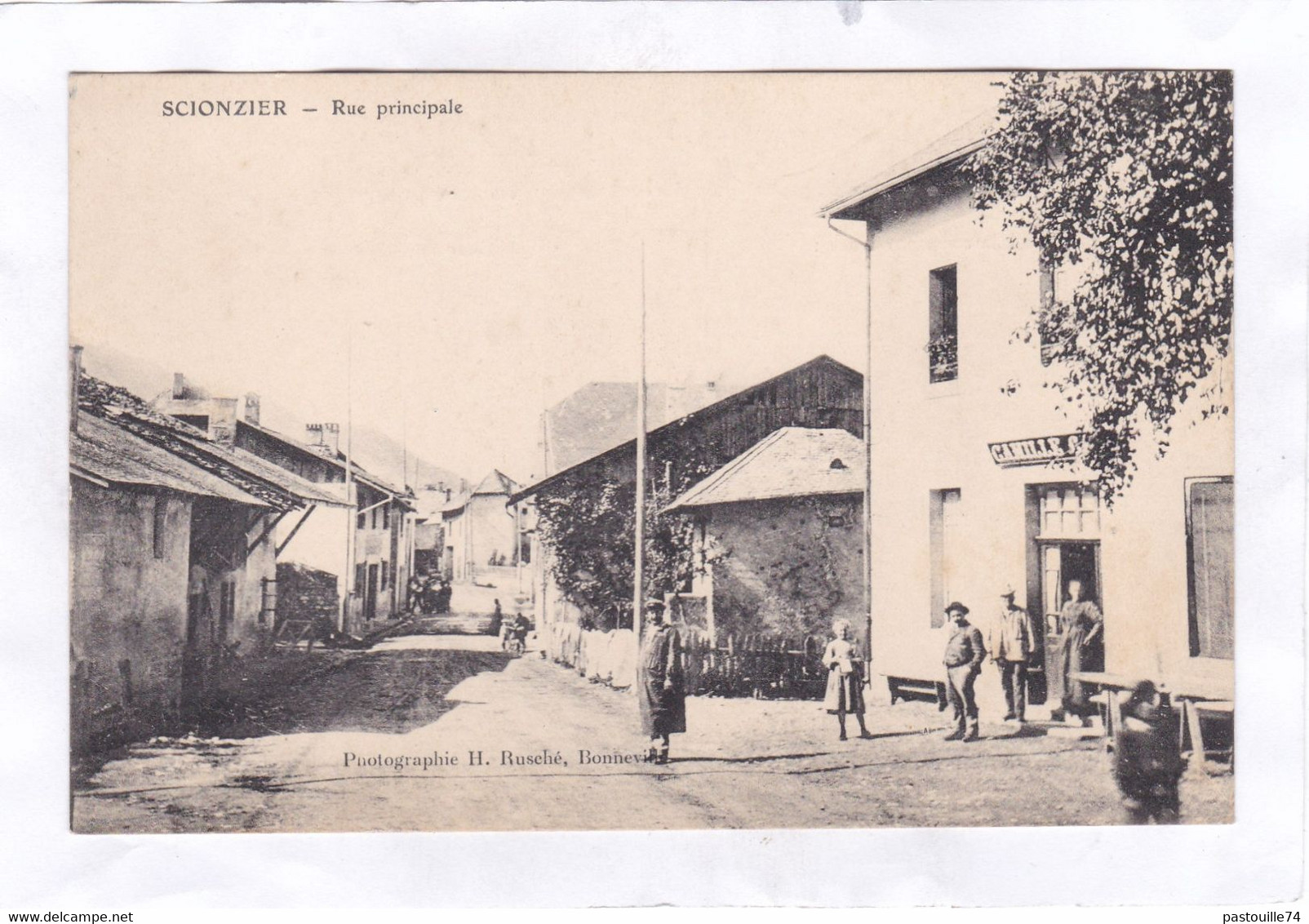 CPA :  14 X 9  -  SCIONZIER - Rue Principale - Scionzier