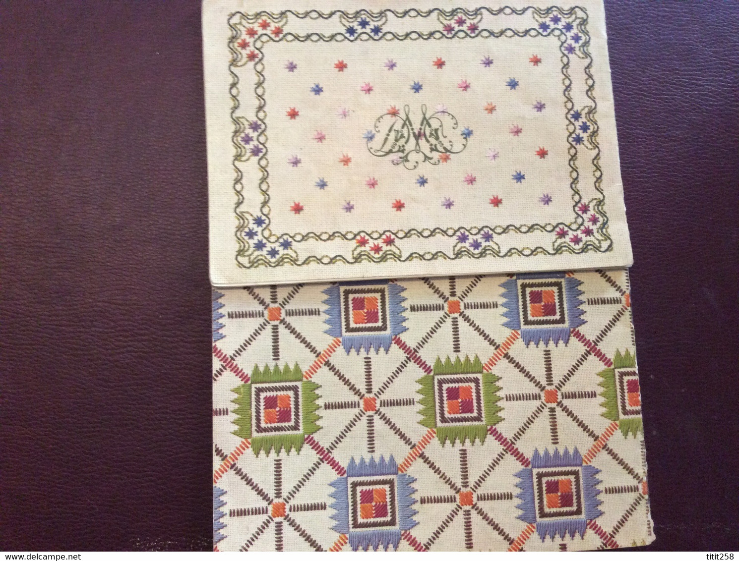 Lot Motifs Pour Broderies 6 / 7 Eme  Série  . DMC . Cachet Dalat Indochine - Point De Croix