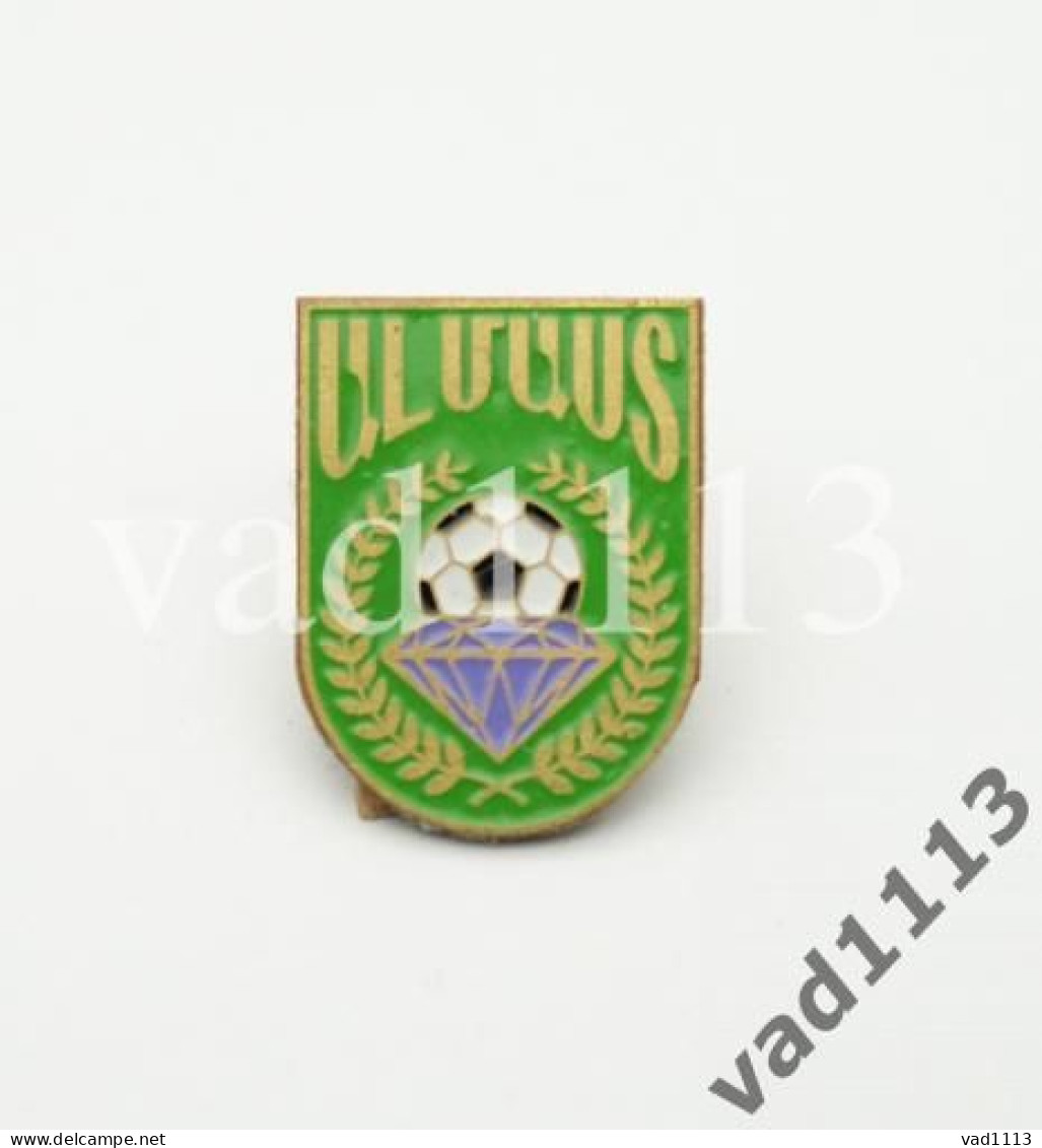 Badge Pin: European Football Clubs ARMENIA - " FC Almast Yerevan " - Football