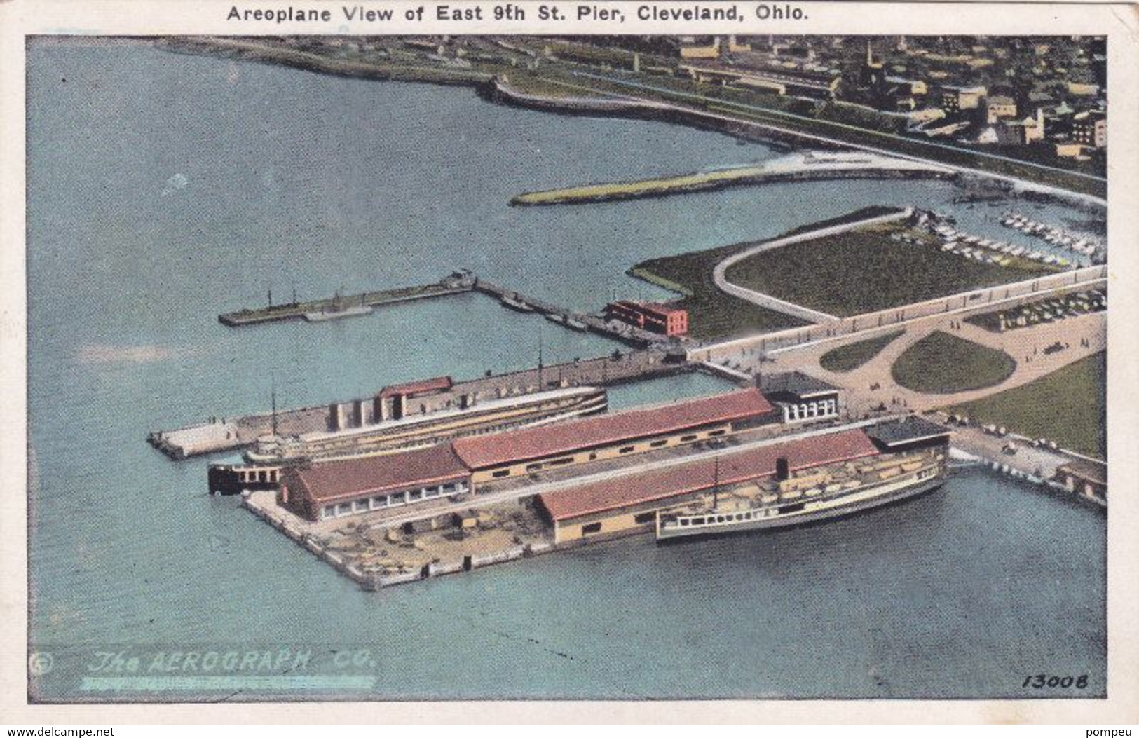 QS - CLEVELAND - Aeroplane View Of East 9th. Pier - Cleveland
