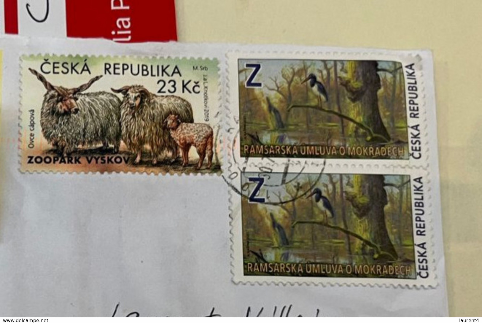 (1 L 7) Registered Letter Posted From Czech Rep. To Australia (during COVID-19 Pandemic Crisis) 3 Stamps - Briefe U. Dokumente