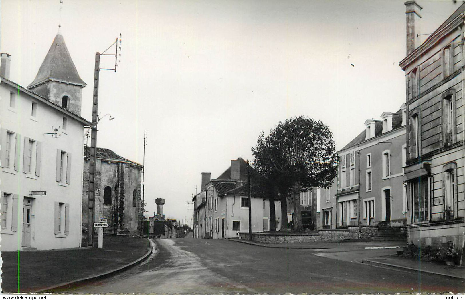 MAZIERES EN GATINE - Rue Principale. - Mazieres En Gatine