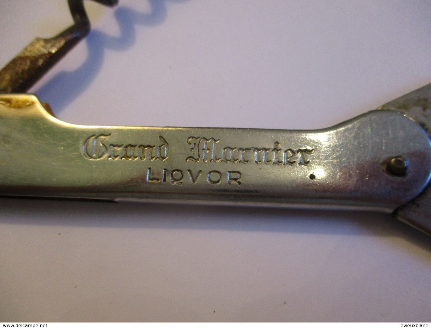 Décapsuleur Publicitaire Ancien / GRAND MARNIER Liquor/ Vers 1960 - 1980                CP36 - Bottle Openers