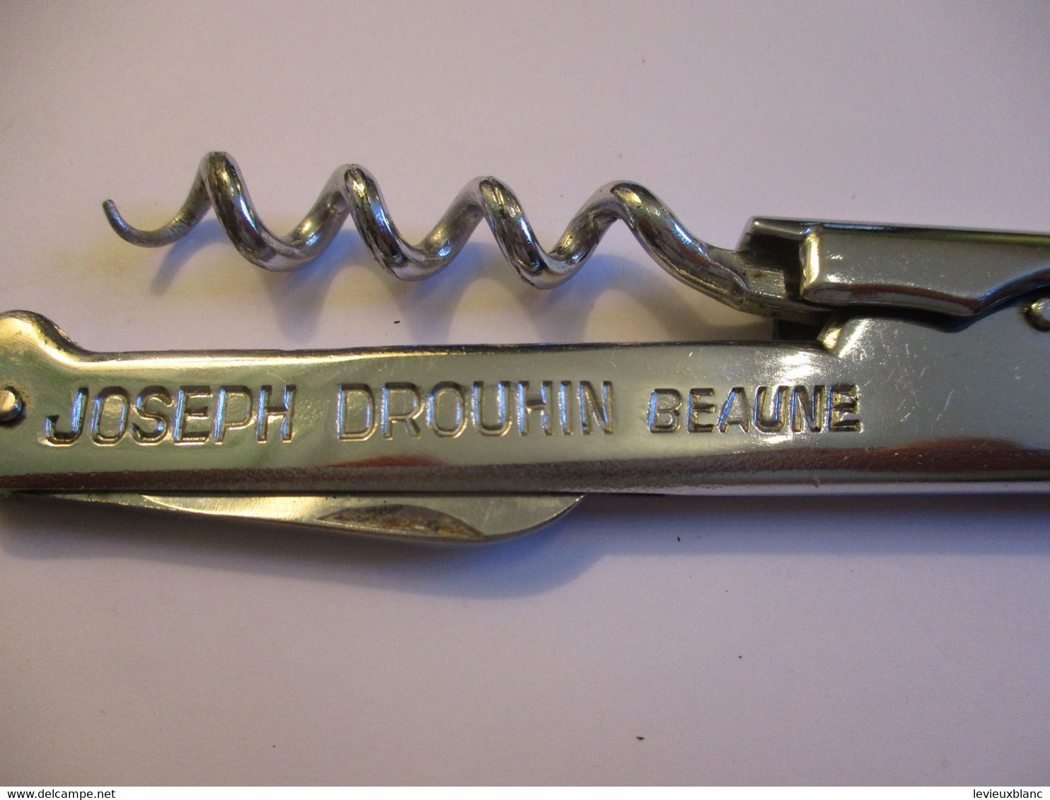 Décapsuleur Publicitaire Ancien / Joseph DROUIN - Beaune / Cartaillere-Deluc / THIERS /Vers 1960 - 1980             CP37 - Bottle Openers