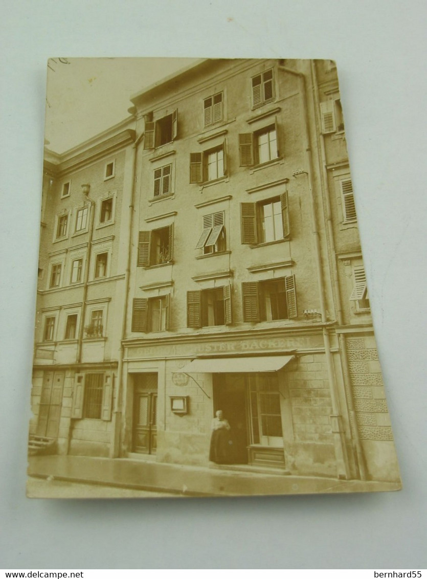 Nr. 77 Foto Ak Sarrebourg Saarburg Post. Gel. 13.10.13 Schwarz/weiß Häuserzeile Bäckerei Georges Ruster (?) - Sarrebourg