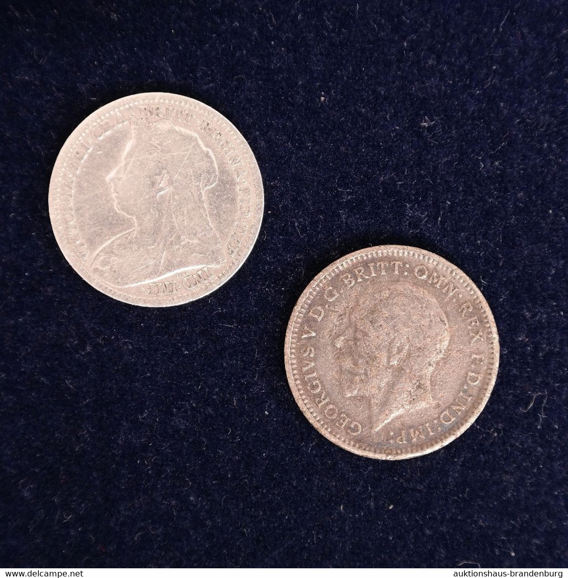 2 X Großbritannien: 3 Pence 1900 Königin Victoria 925er Silber + 3 Pence 1931 König Georg V. 500er Silber - Sammlungen