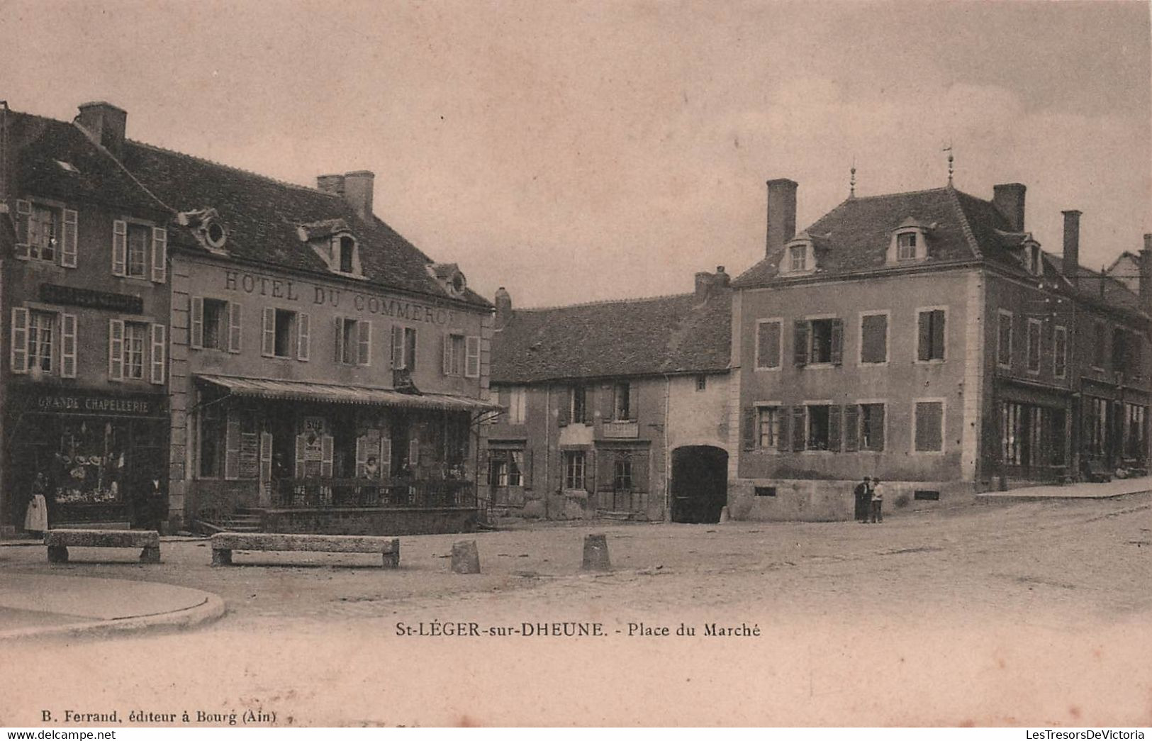 CPA St Léger Sur Dheune - Place Du Marché - Ferrand Editeur à Bourg - Hotel Du Commerce - Other & Unclassified