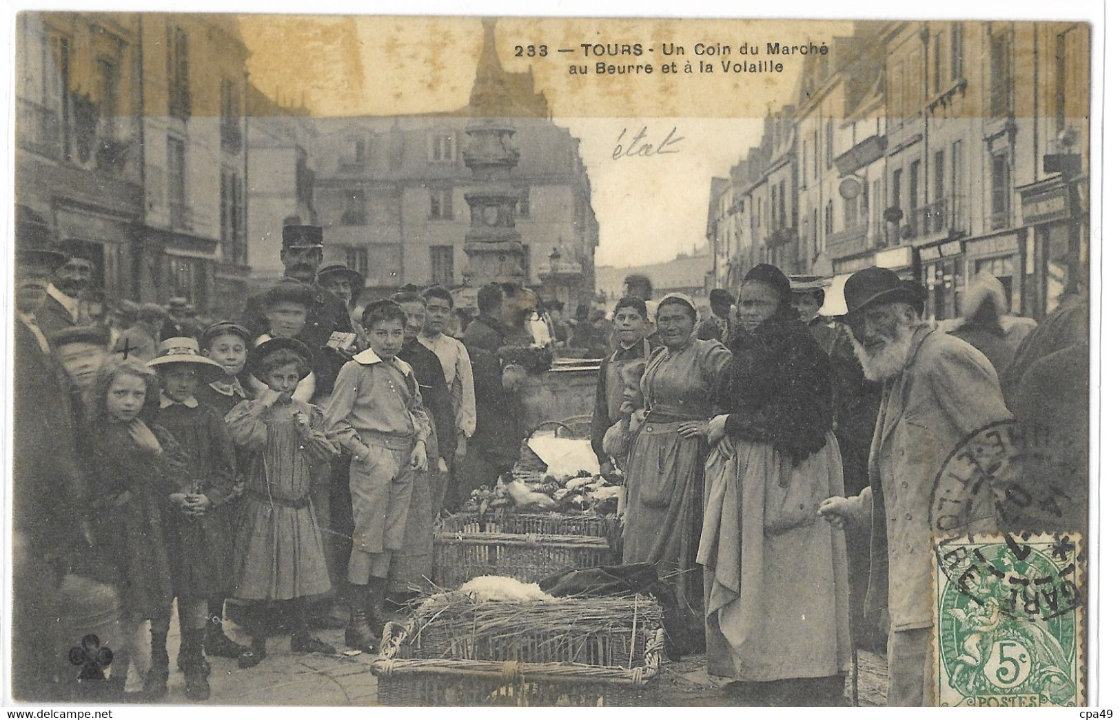 37  TOURS  UN  COIN  DU  MARCHE  AU  BEURRE  ET  A  LA  VOLAILLE - Tours