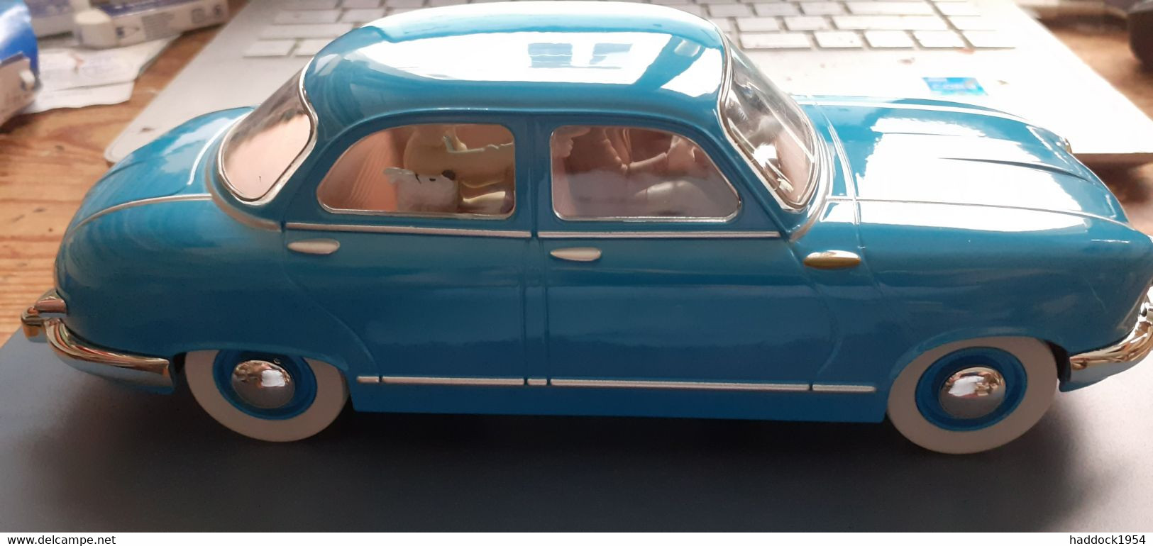 Le Taxi Panhard Dyna Z Coke En Stock TINTIN HERGE Moulinsart - Figuren - Metall