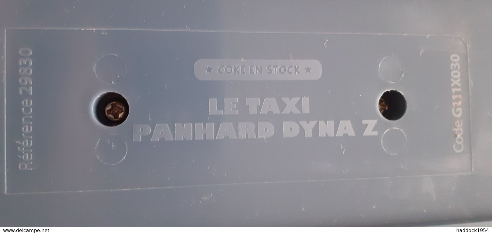 Le Taxi Panhard Dyna Z Coke En Stock TINTIN HERGE Moulinsart - Beelden - Metaal