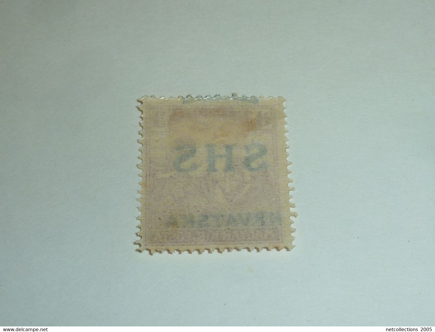 YOUGOSLAVIE 1918 - VARIETE " SURCHARGE DEPLACEE " N°9 NEUF SANS CHARNIERES - STAMPS (A.F) - Geschnittene, Druckproben Und Abarten