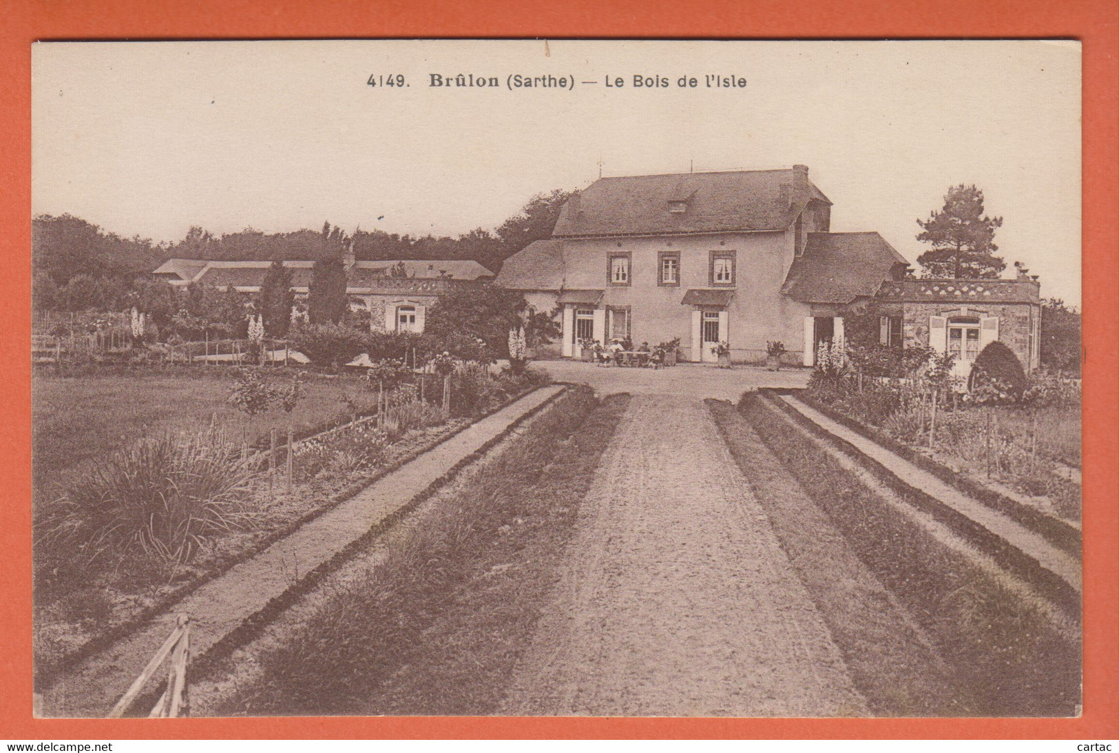 D72 - BRÛLON - LE BOIS DE L'ISLE - Plusieurs Personnes Autour D'un Table Dans La Cour - Carte Sépia - Brulon