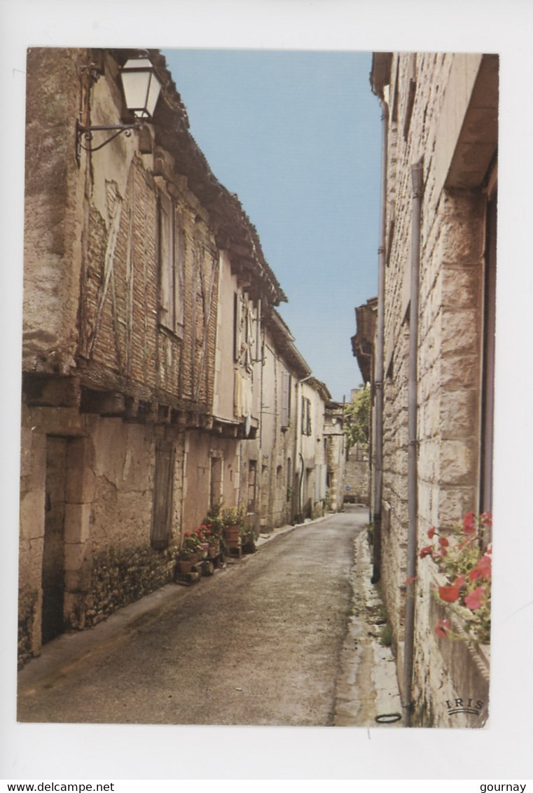 Montpezat De Quercy : Une Vieille Rue, La Rue Larroque (cp Vierge N°12 Theojac) - Montpezat De Quercy