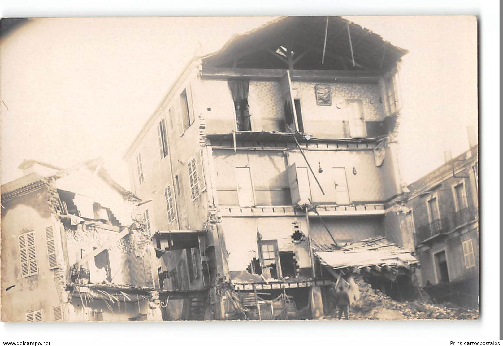 Lot de 11 cartes Photos sur la Catastrophe de Mostaganem 1927 - inondation + texte à lire