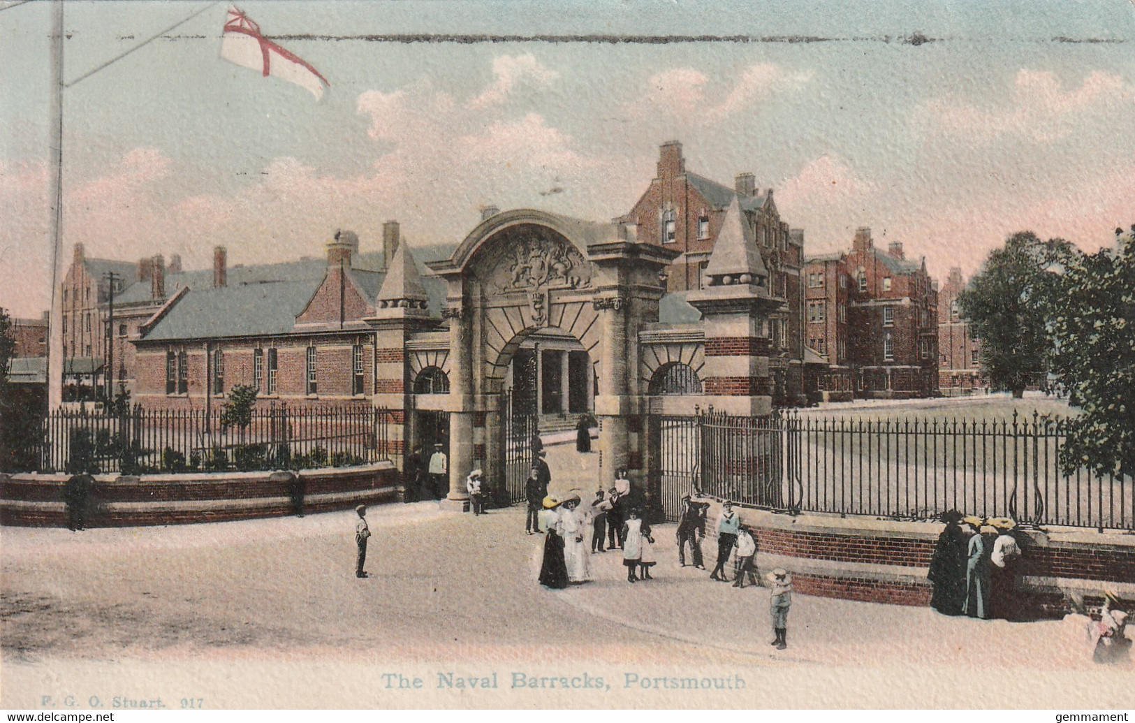 PORTSMOUTH - THE NAVAL BARRACKS. FGO STUART 917 - Portsmouth