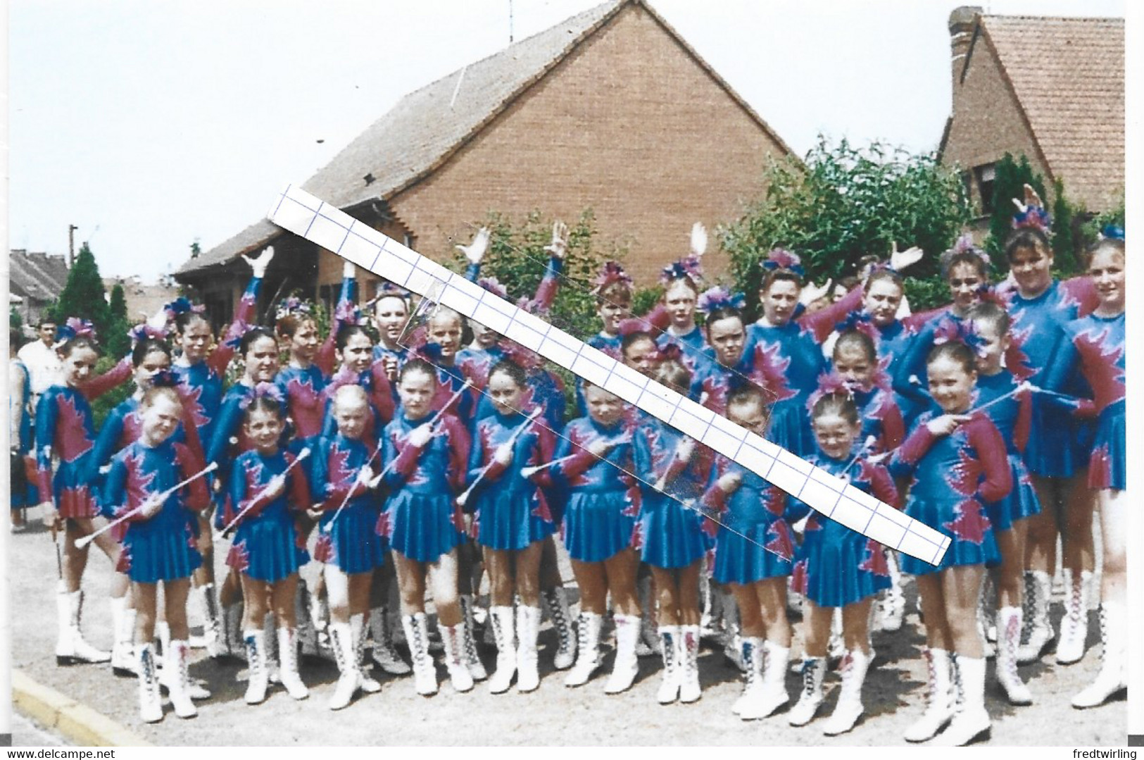 PHOTO MAJORETTES LES TWIRLING GIRLS DU C.A.C.S.A. ANICHE 59 NORD - Other & Unclassified