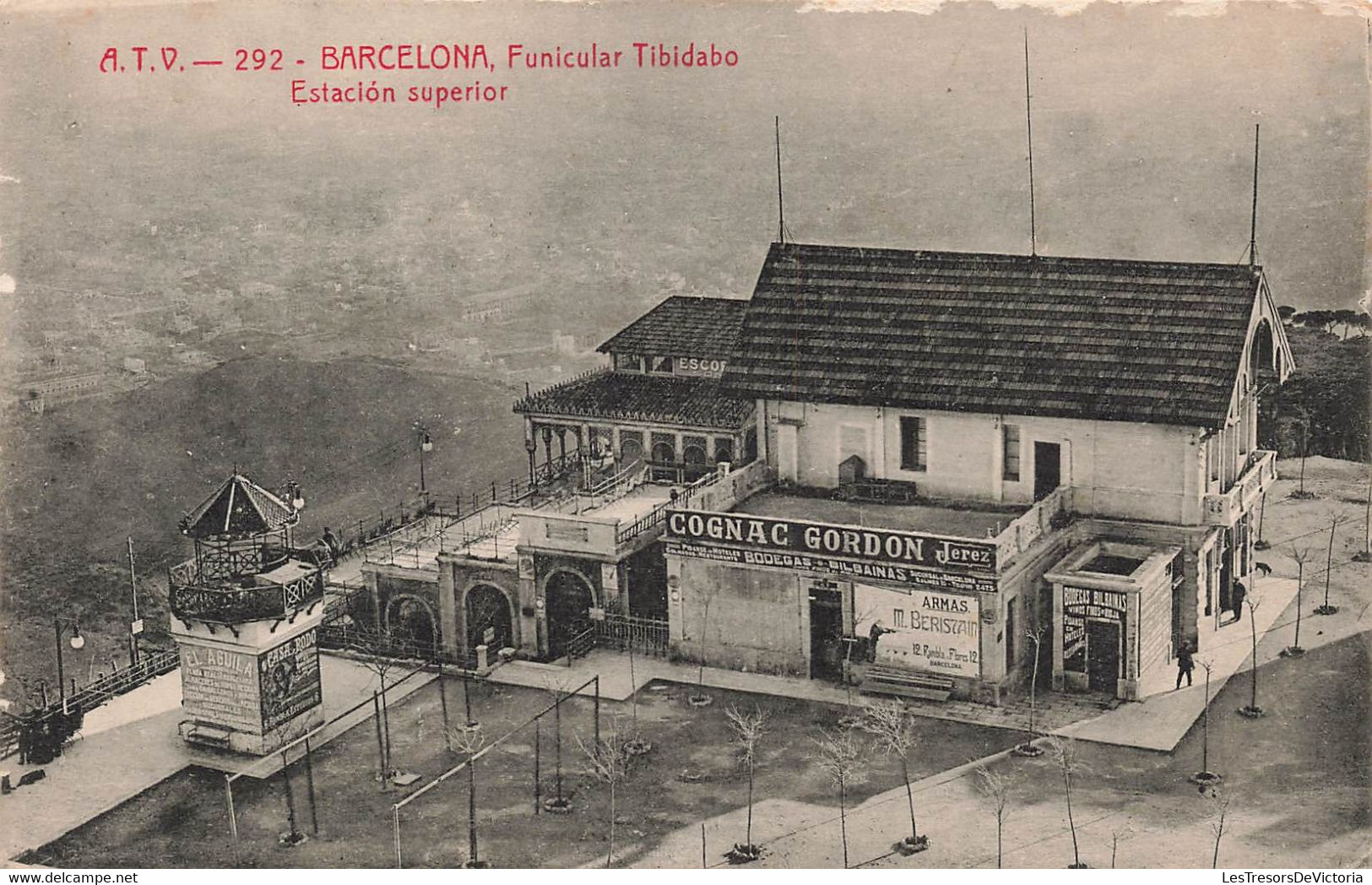 CPA Barcelona - Funicular Tibidabo Estacion Superior - Publicité Cognac Gordon - Barcelona