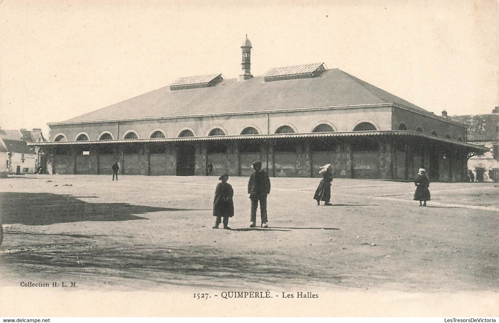 CPA Quimperlé - Les Halles - Animé - Collection H L M - Quimperlé